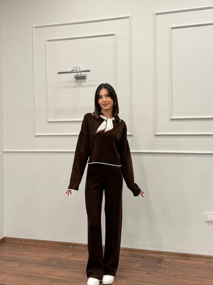 Mandy Fular Detay Crop Pantolon Triko Kahverengi Takım