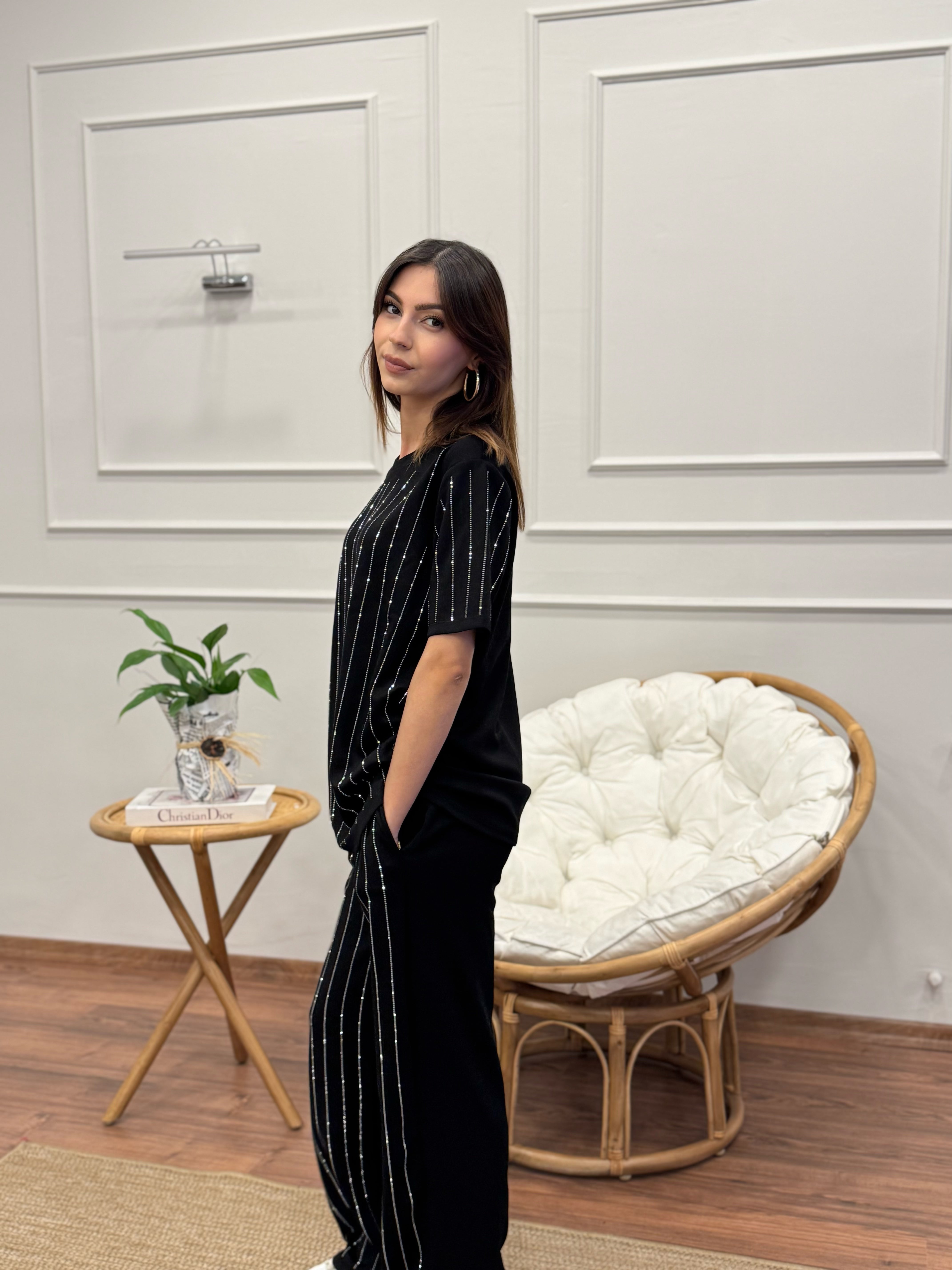 Oys Çizgi Desen Taş Baskı Siyah Bluz Pantolon Takım