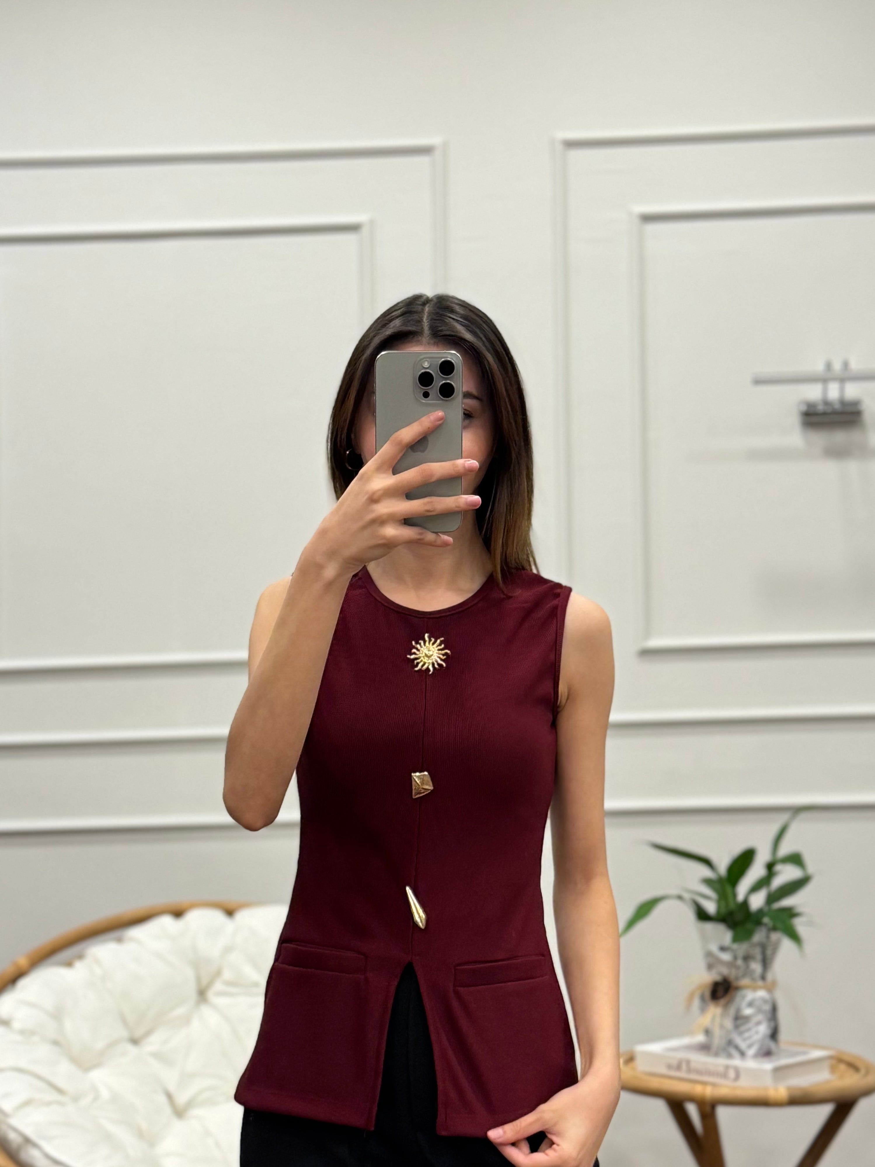 Aksesuar Detay Özel Tasarım Bordo Bluz