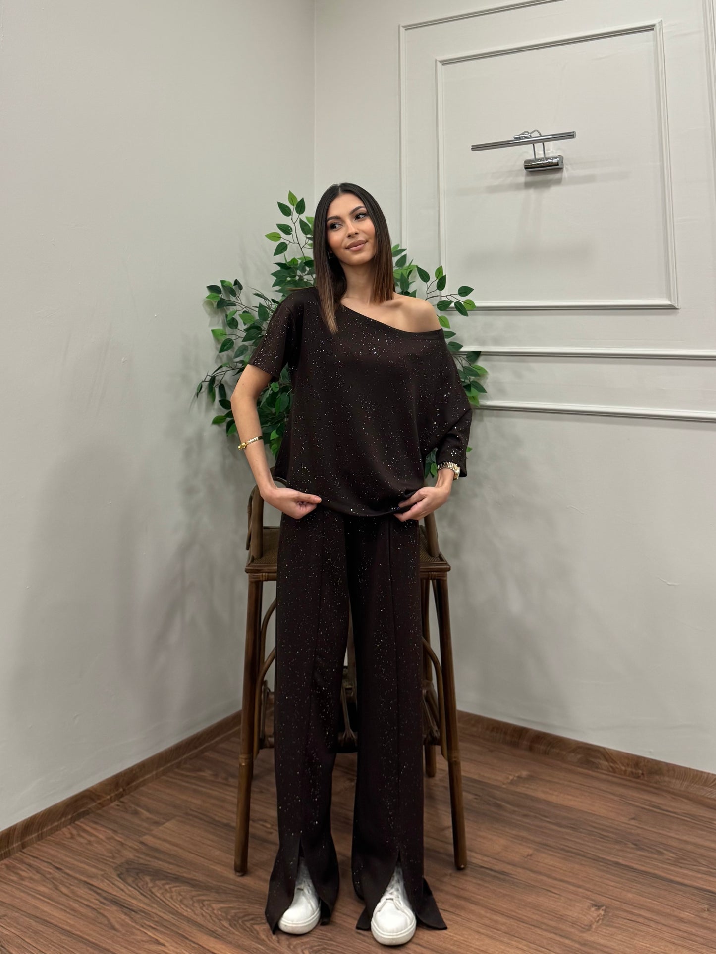 Glam Simli Tek Omuz Kahverengi Takım