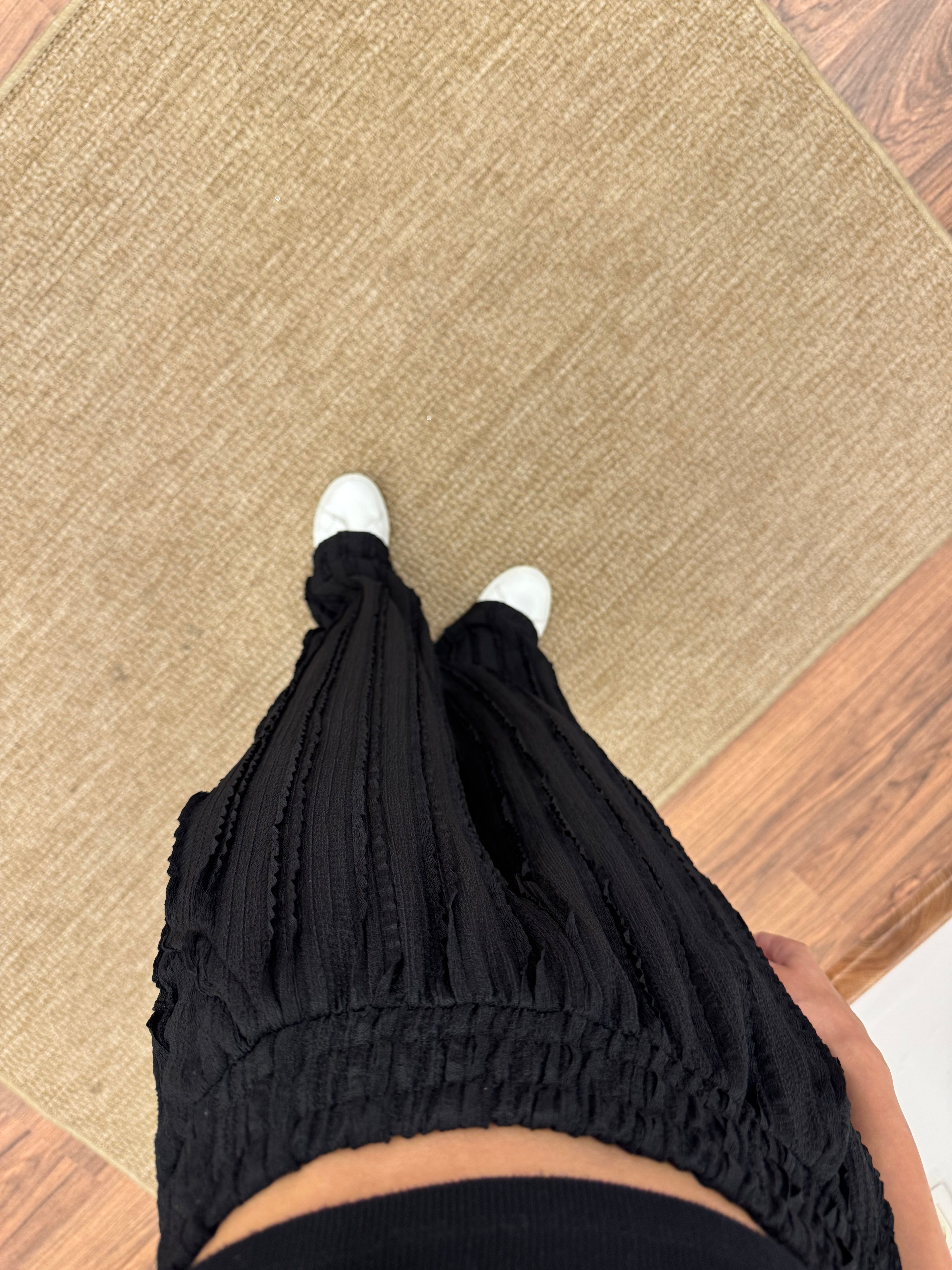 Gagari Kumaş Geniş Kesim Siyah Pantolon