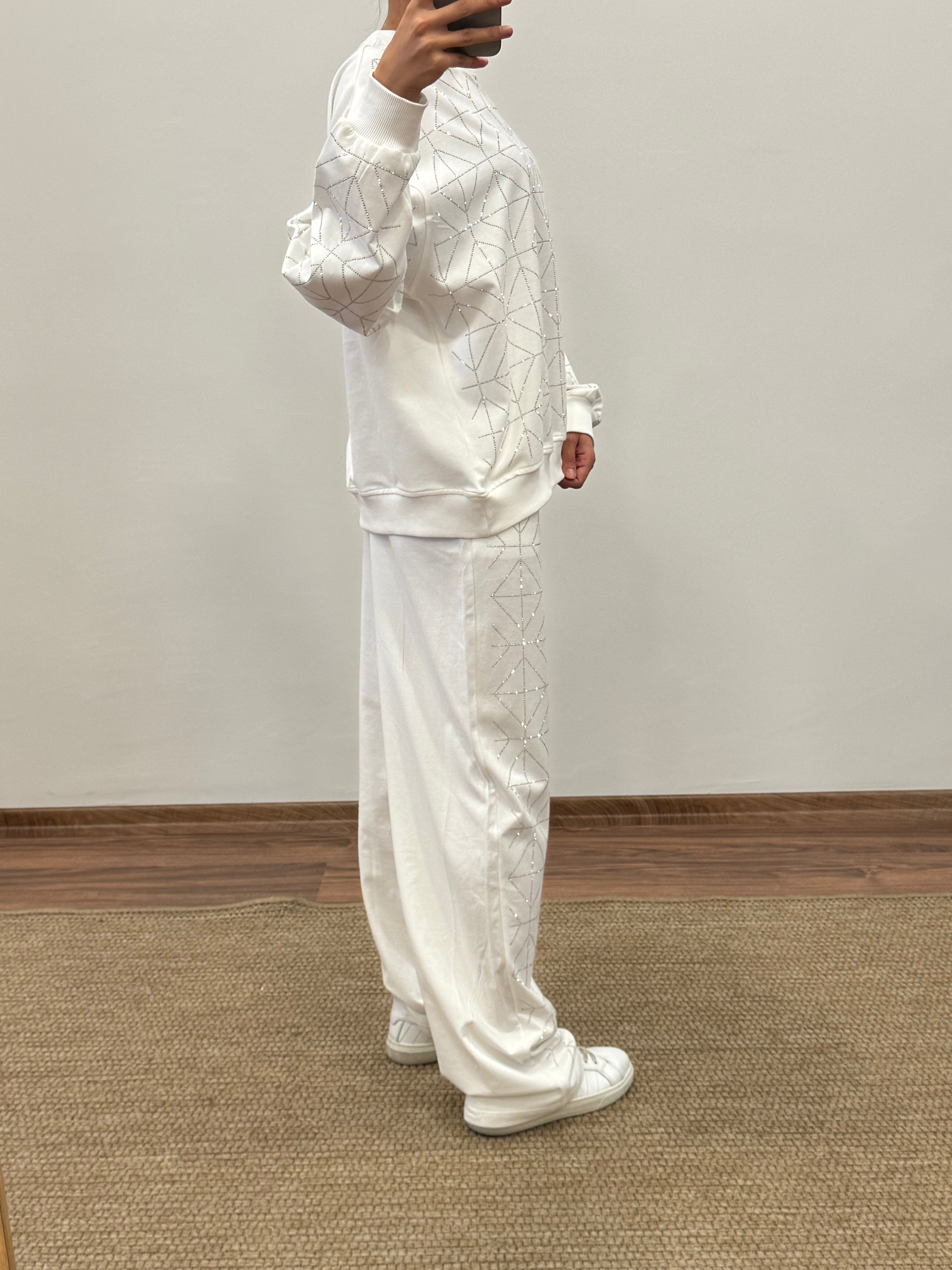 Glowset Taşlı Beyaz Bluz Pantolon Takım