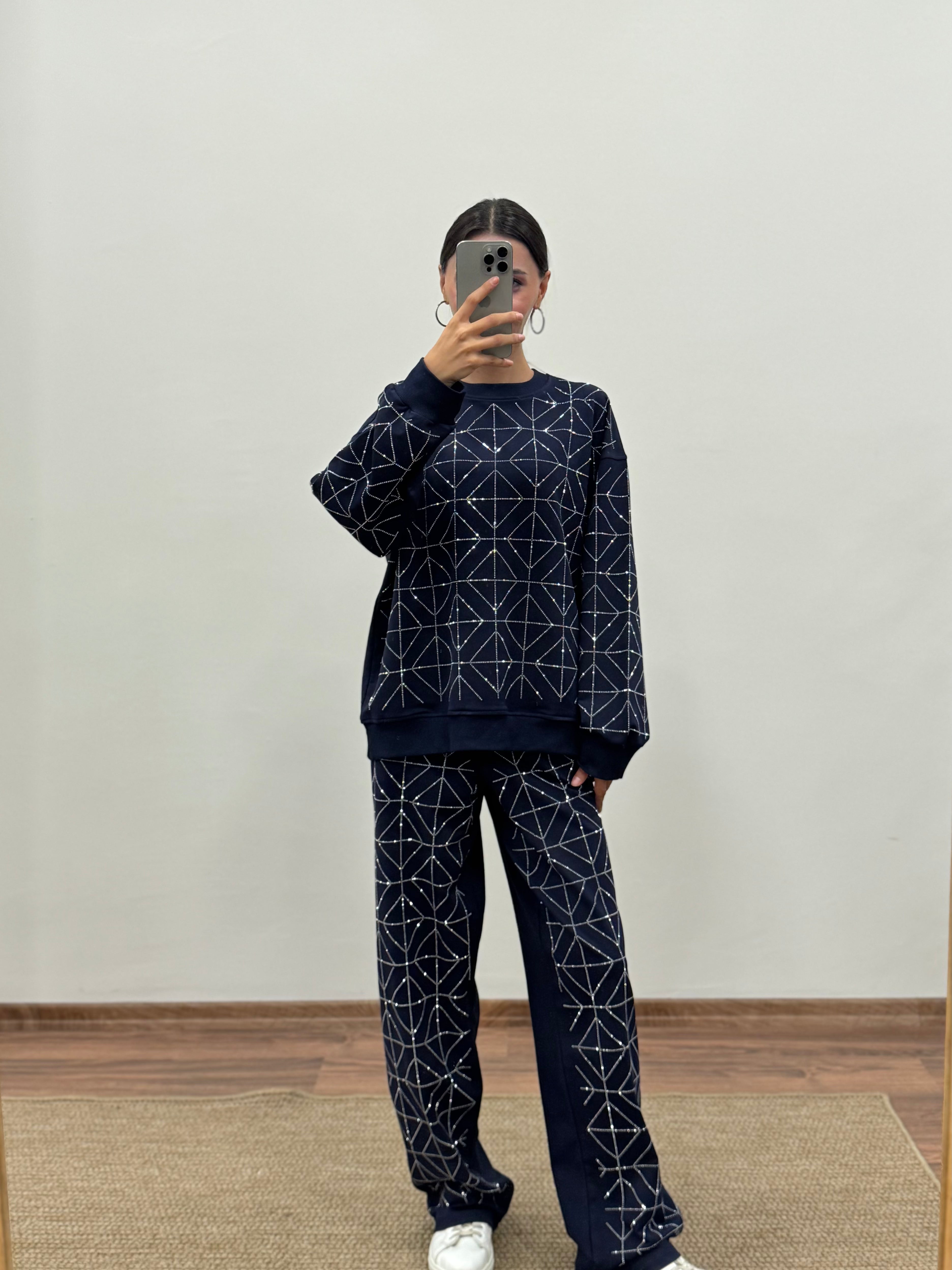 Glowset Taşlı Lacivert Bluz Pantolon Takım