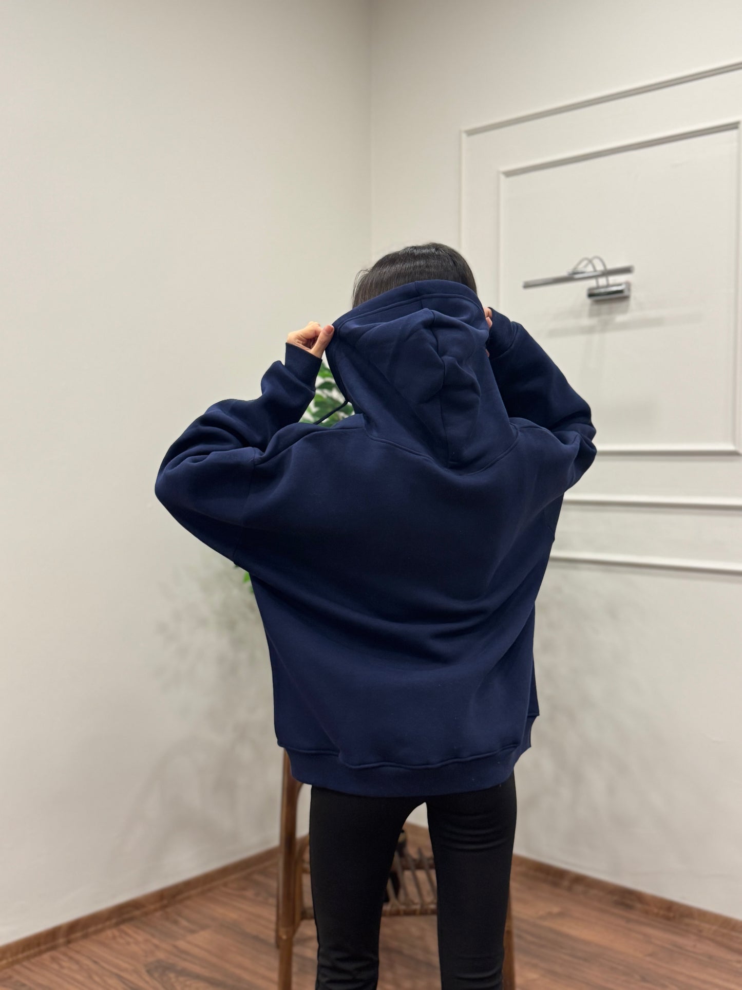 Lisa Kapüşonlu Lacivert Hoodie