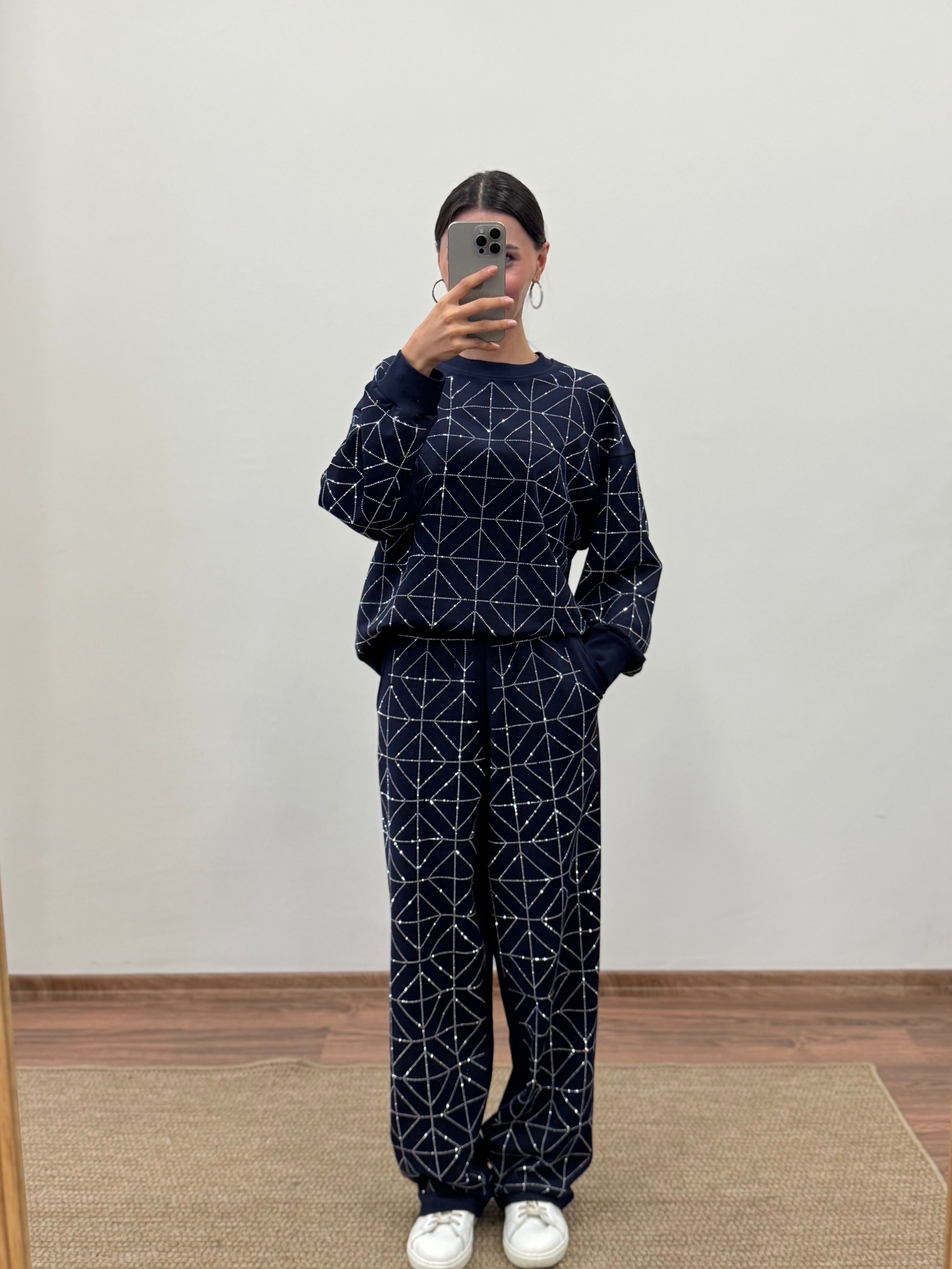 Glowset Taşlı Lacivert Bluz Pantolon Takım