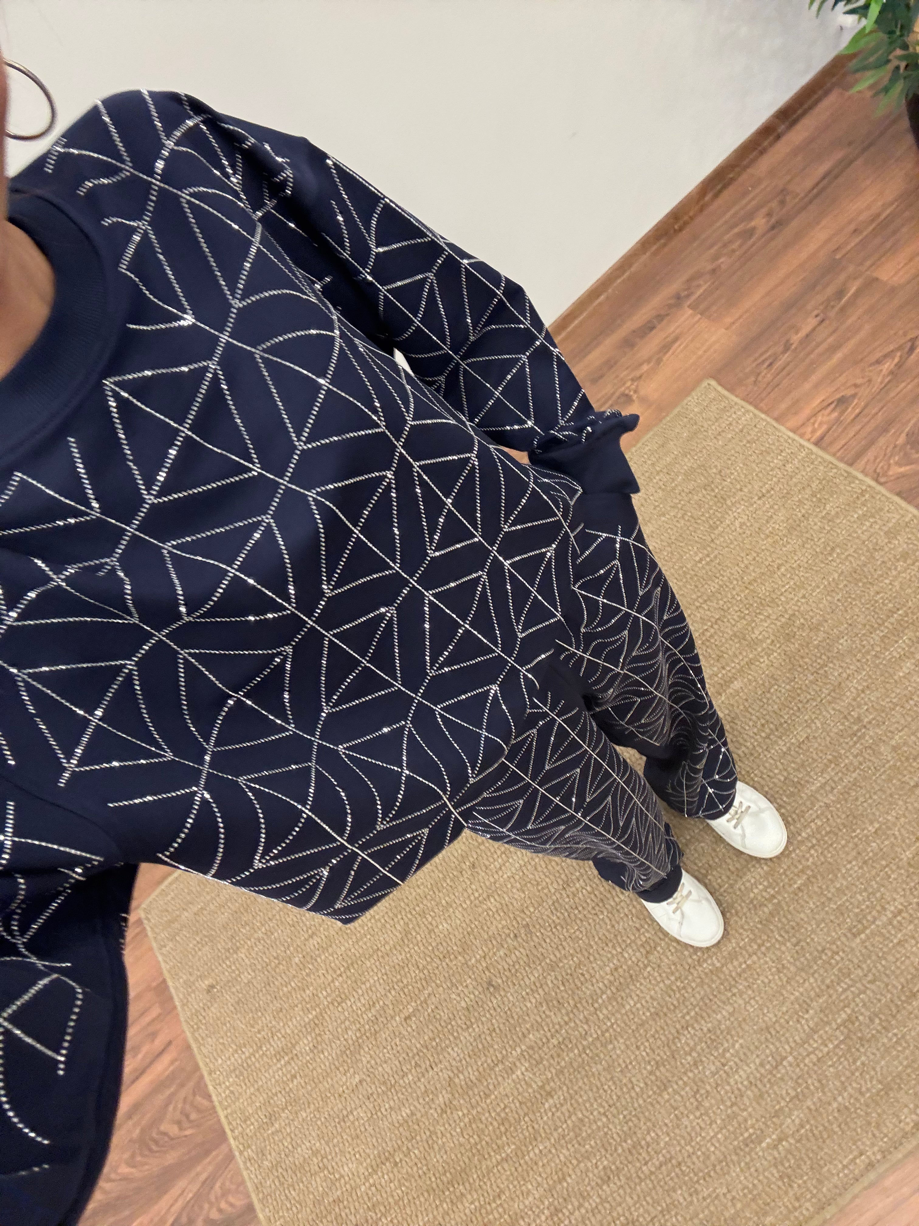 Glowset Taşlı Lacivert Bluz Pantolon Takım