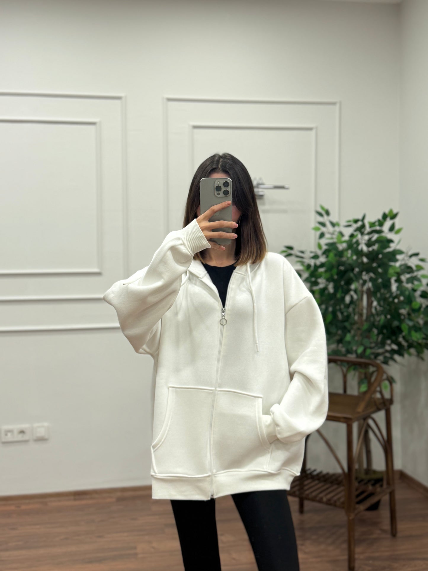 Lisa Kapüşonlu Beyaz Hoodie