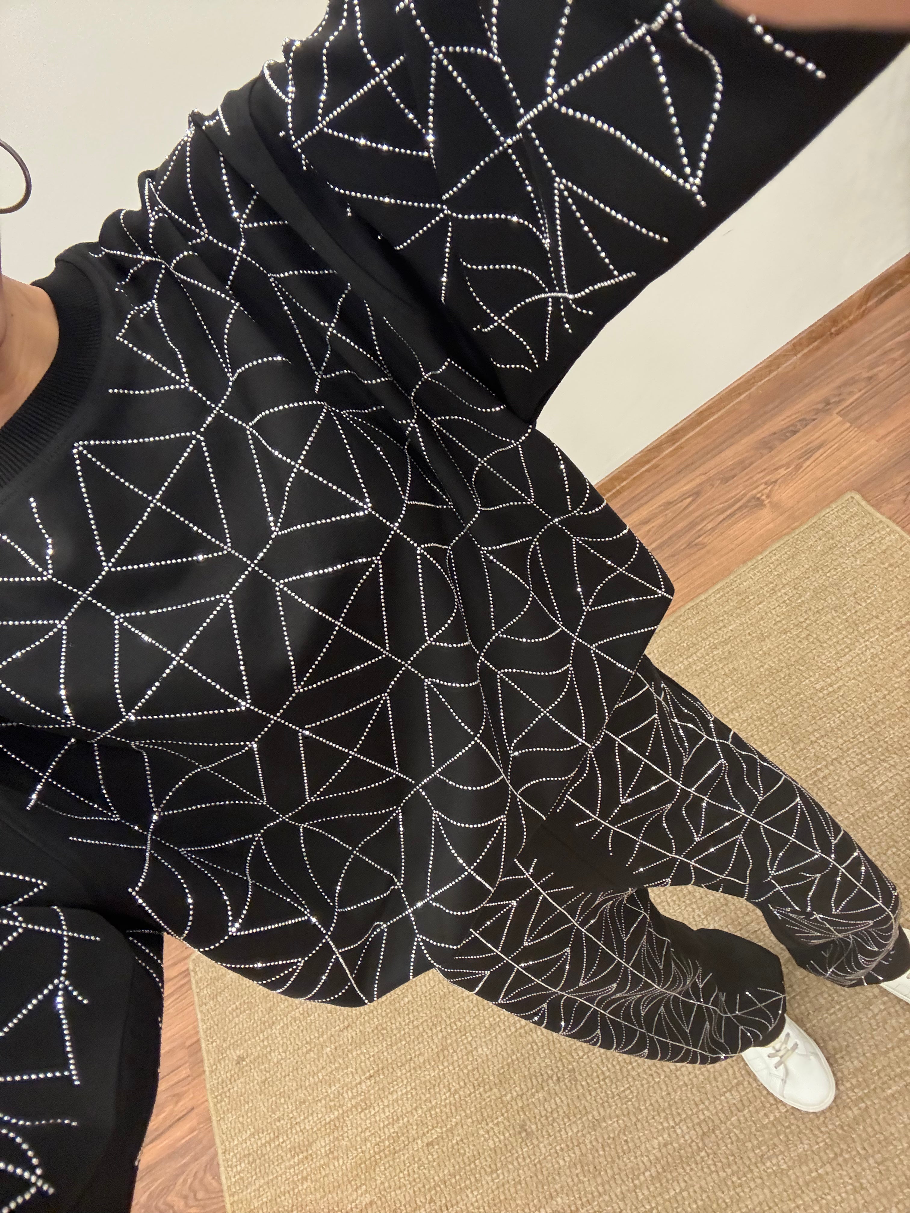 Glowset Taşlı Siyah Bluz Pantolon Takım