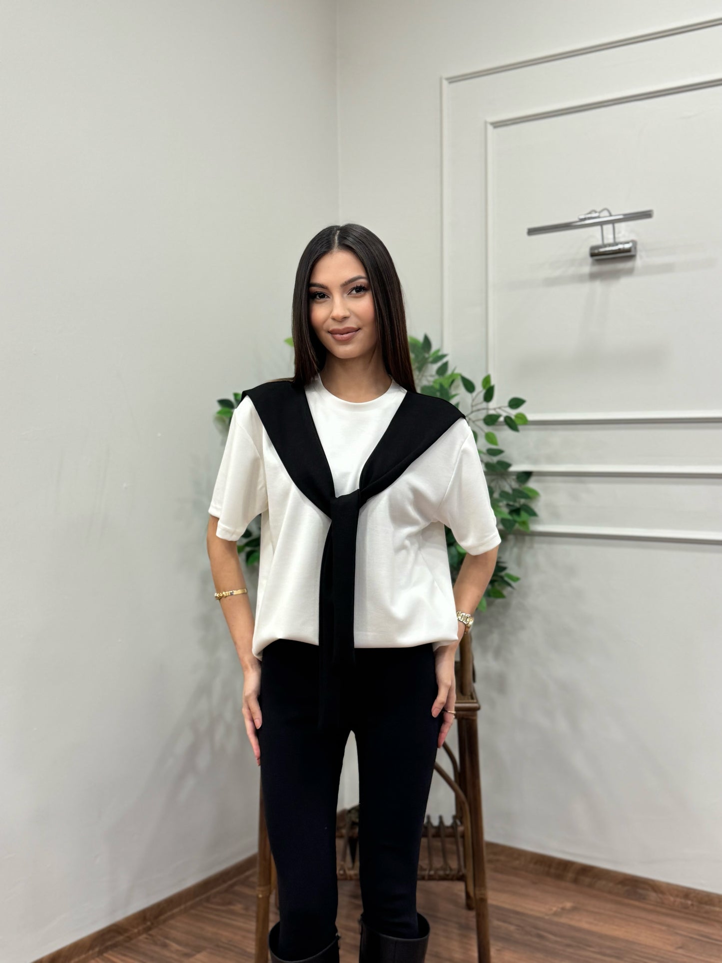 Tie Twst Model Bağlama Detay Siyah Bluz
