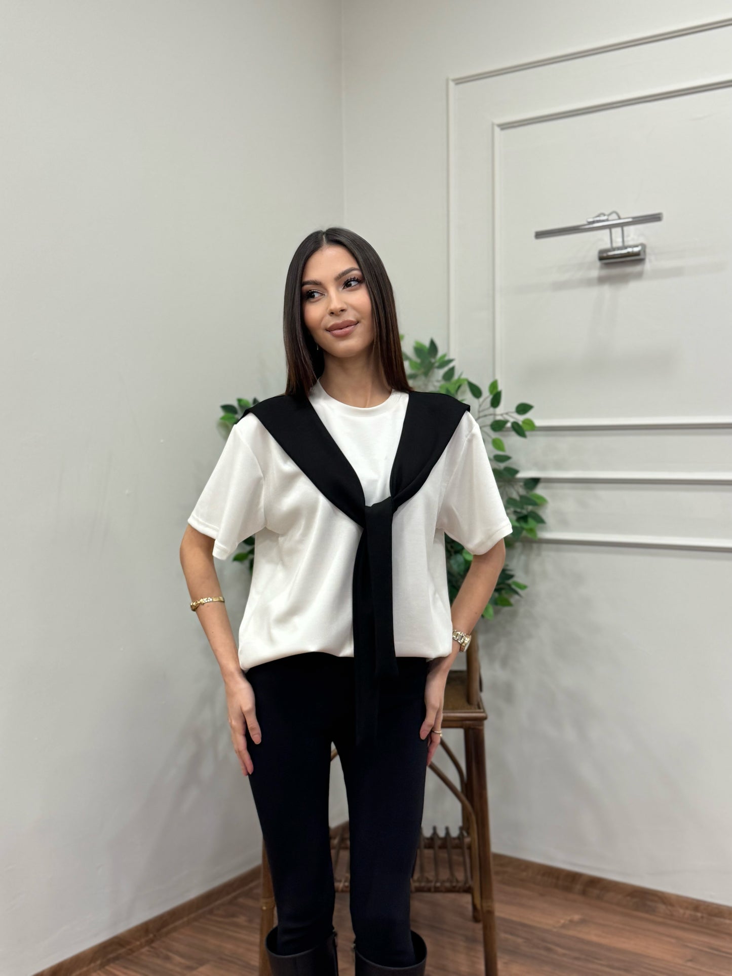 Tie Twst Model Bağlama Detay Siyah Bluz