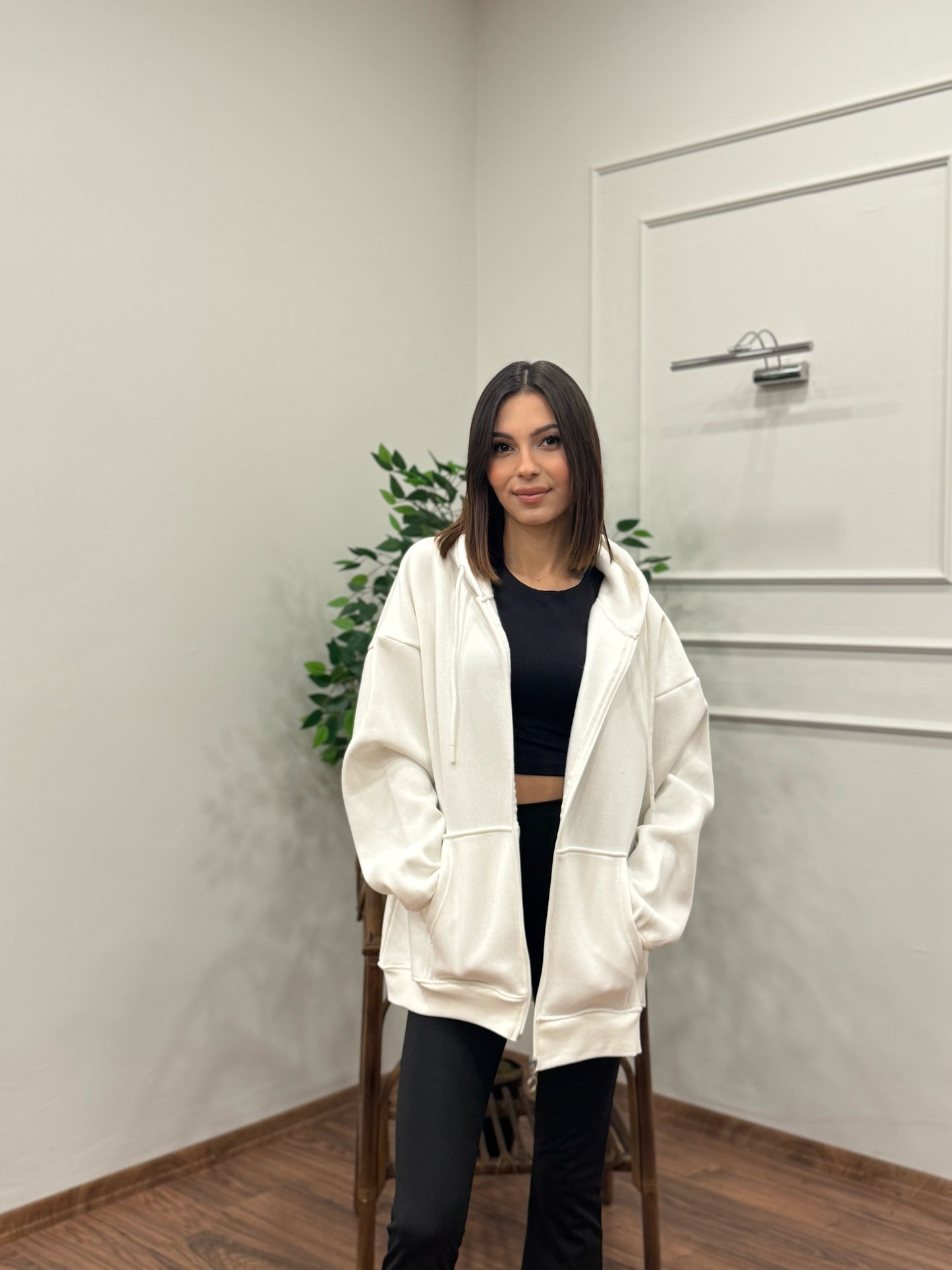 Lisa Kapüşonlu Beyaz Hoodie