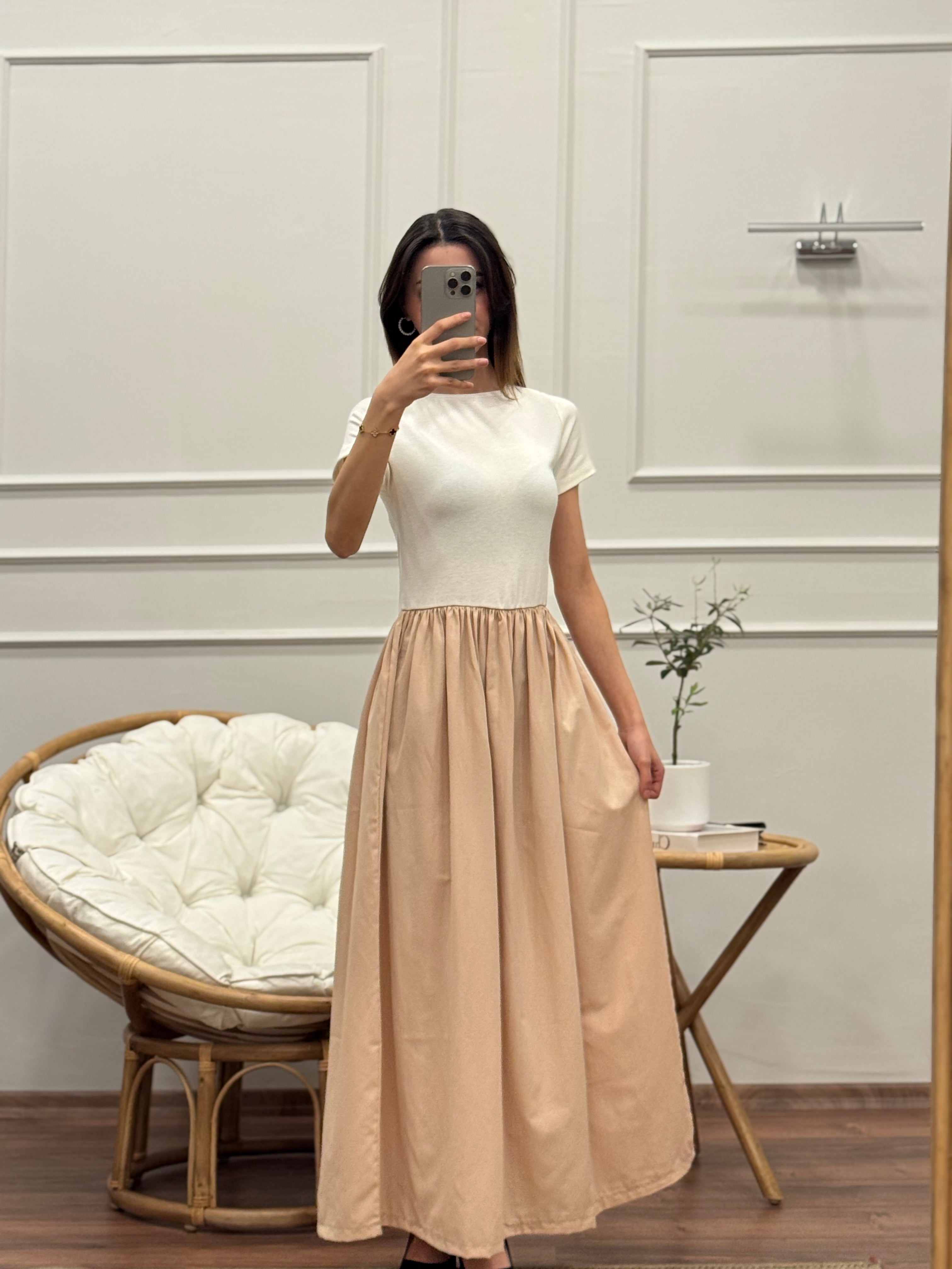 Diana Kloş Kemerli Bej Elbise