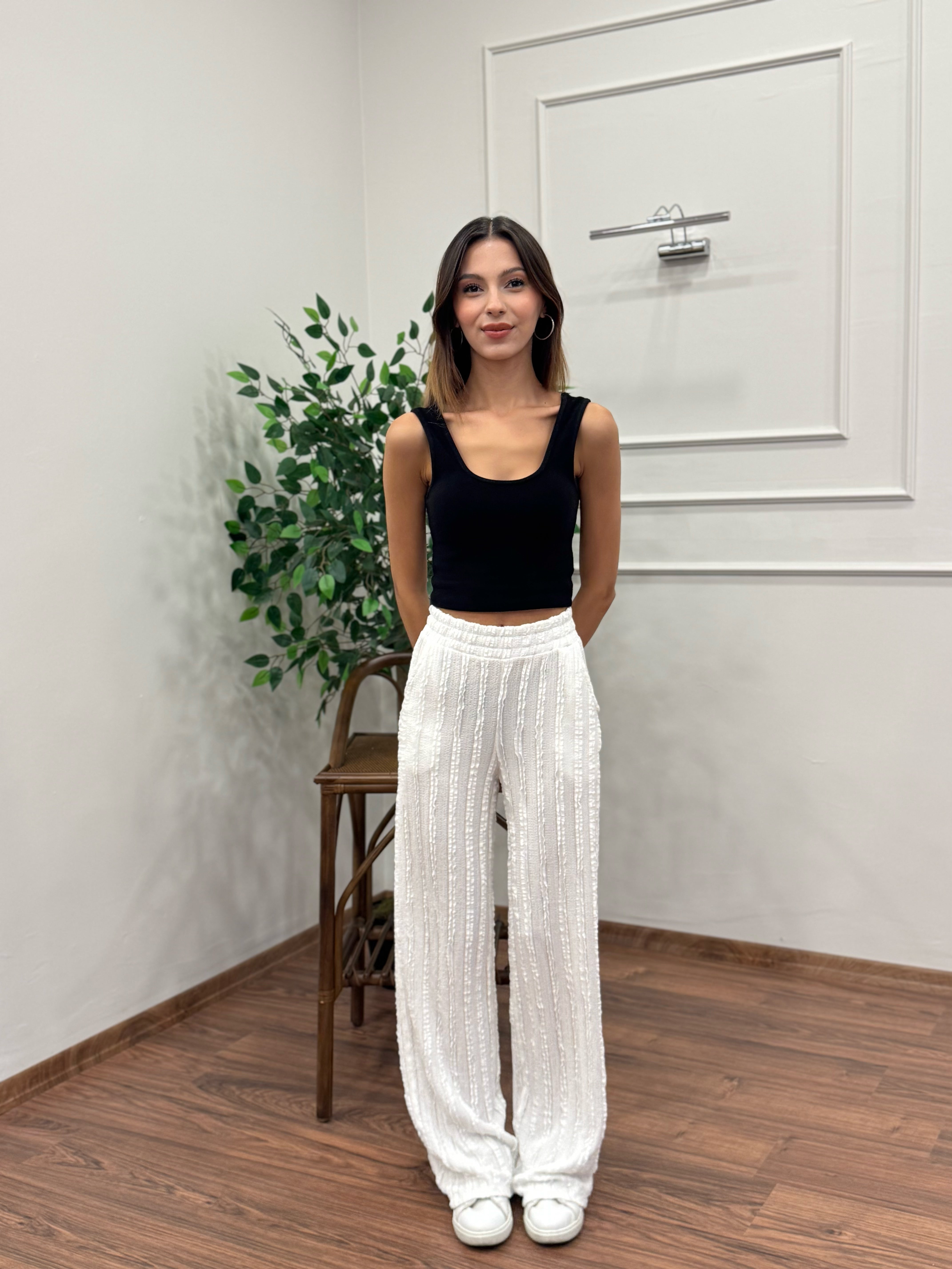 Gagari Kumaş Geniş Kesim Beyaz Pantolon