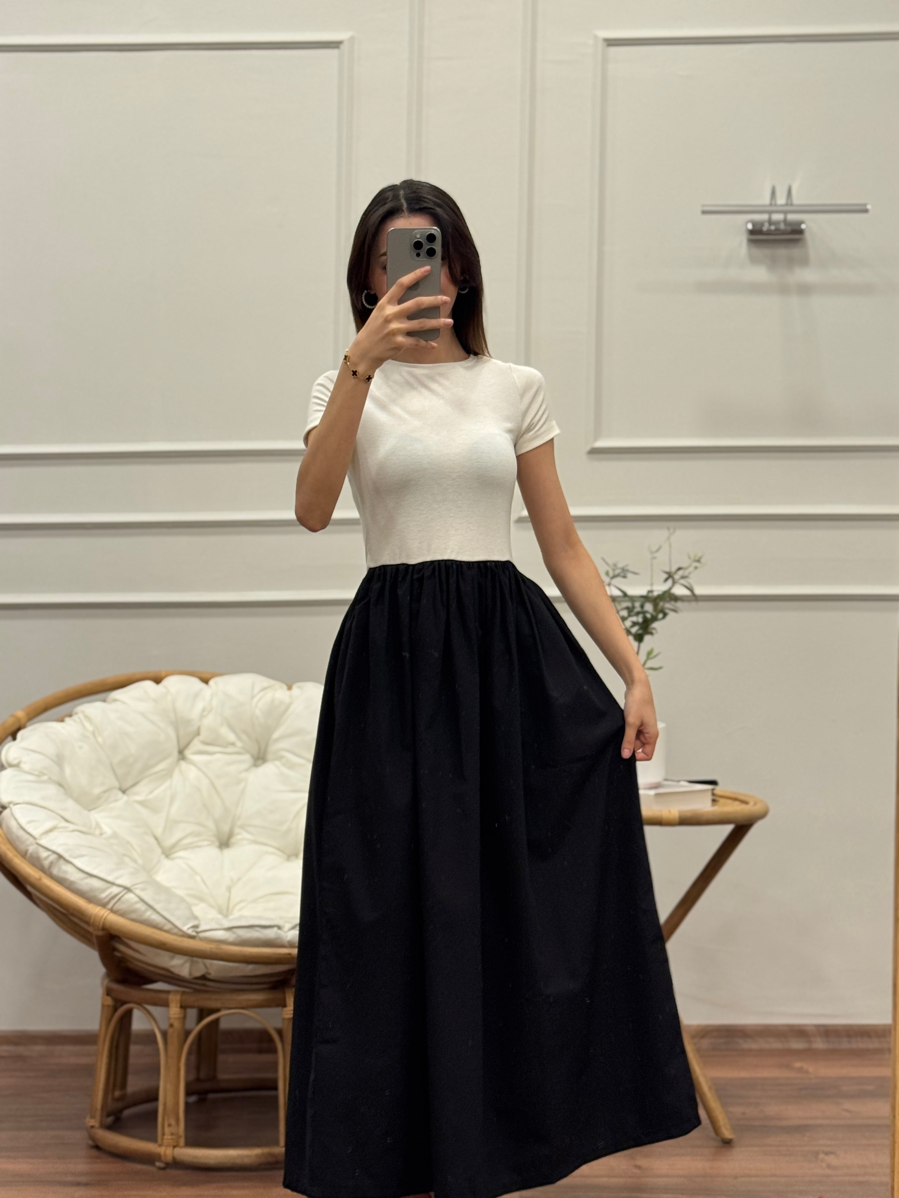 Diana Kloş Kemerli Siyah Elbise