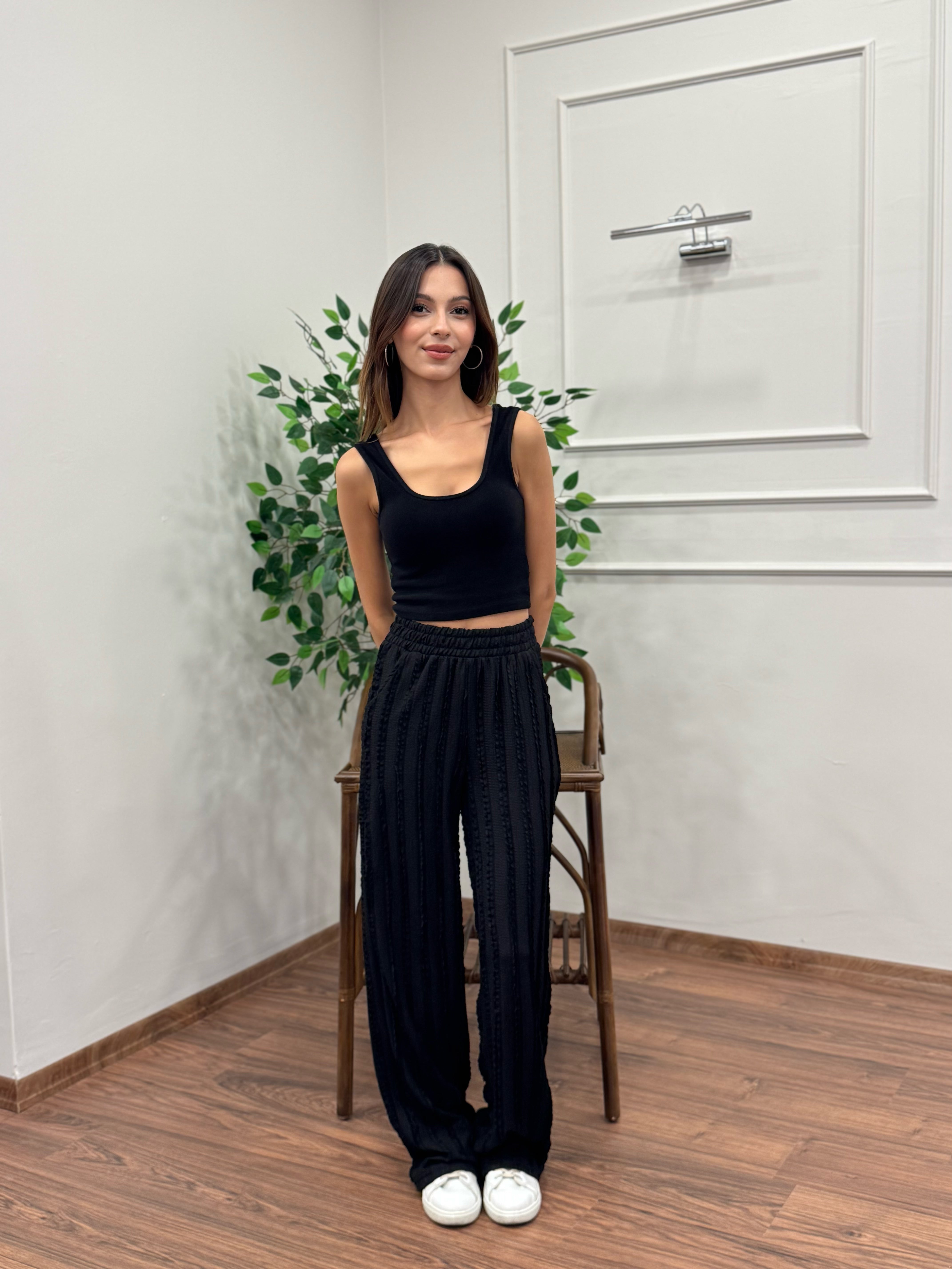 Gagari Kumaş Geniş Kesim Siyah Pantolon