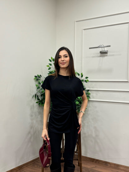 Vesla Bağlama Detay Siyah Bluz