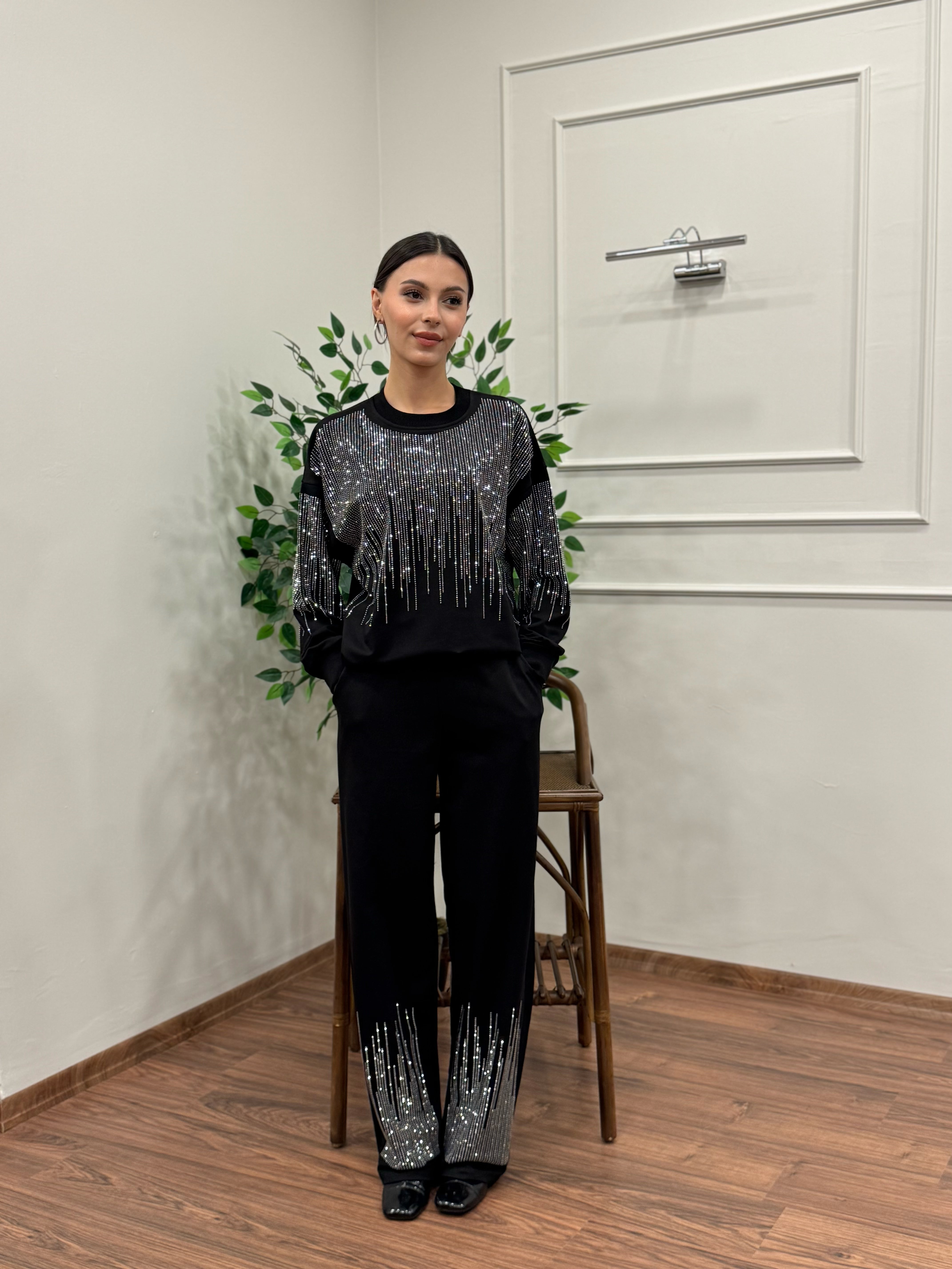 Saçak Taşlı Bluz Pantolon Siyah Takım