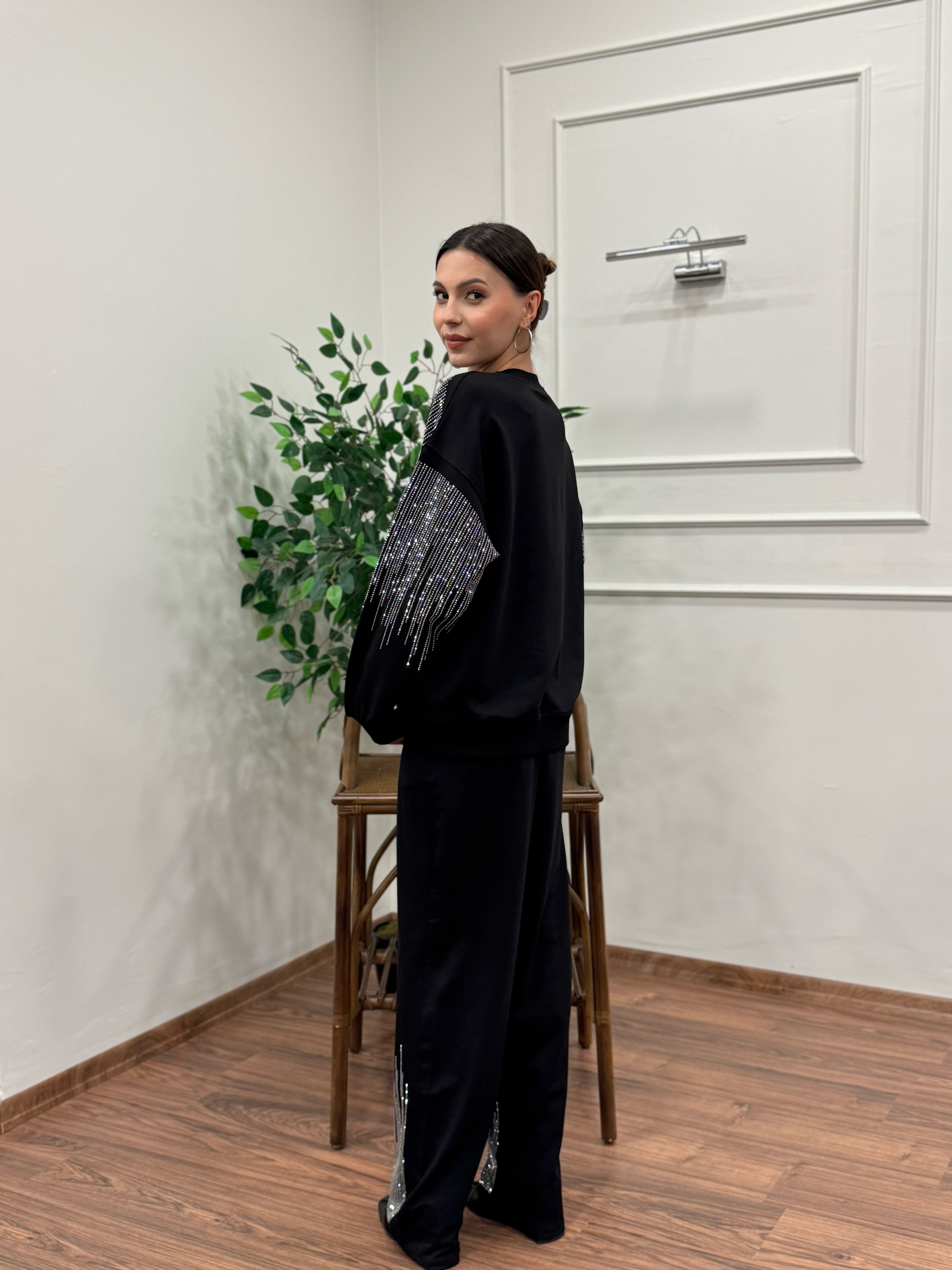 Saçak Taşlı Bluz Pantolon Siyah Takım