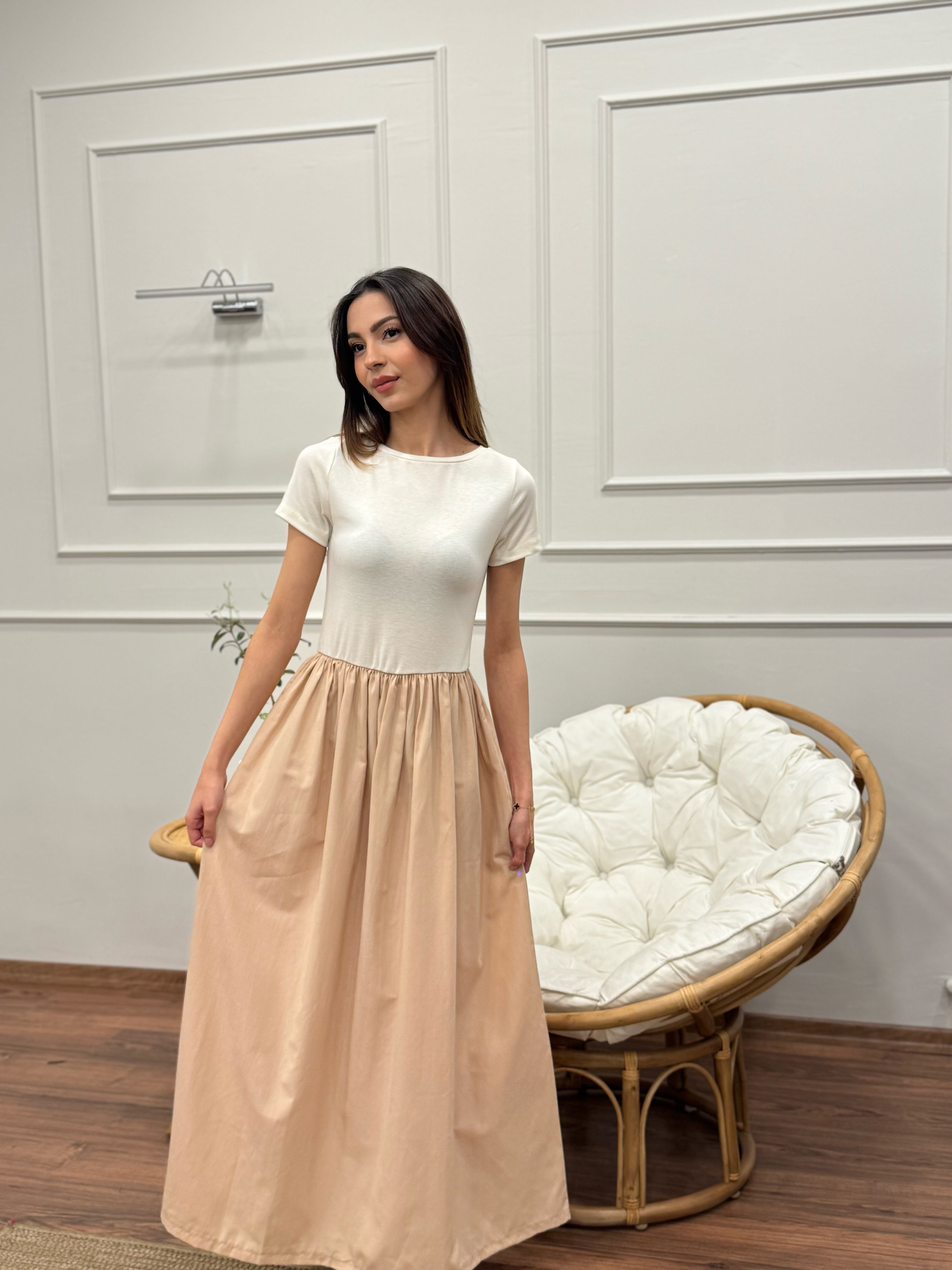 Diana Kloş Kemerli Bej Elbise