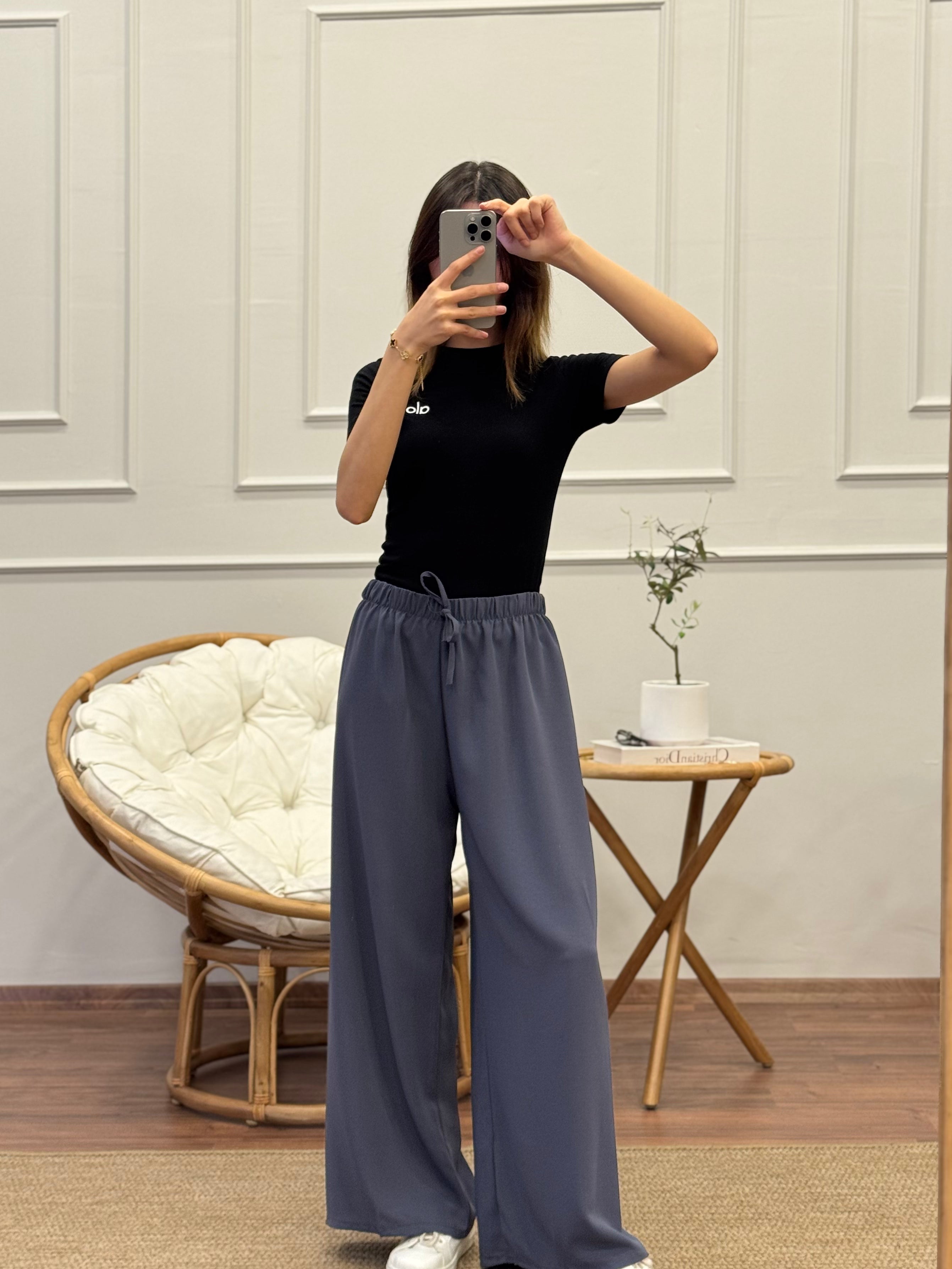 Tensel Kumaş Geniş Kesim Antrasit Pantolon