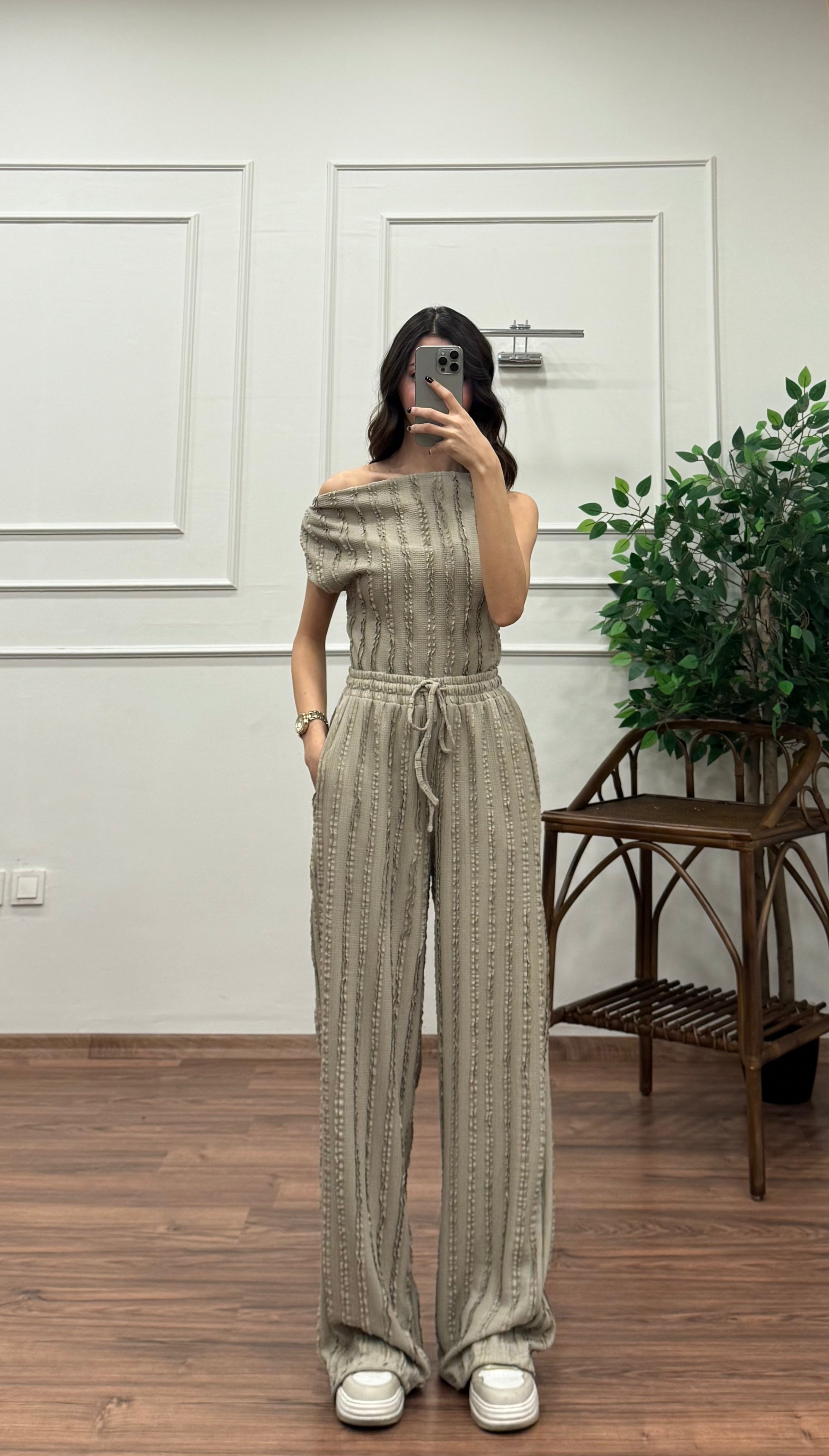 Lexi Krinkıl Vizon Takım