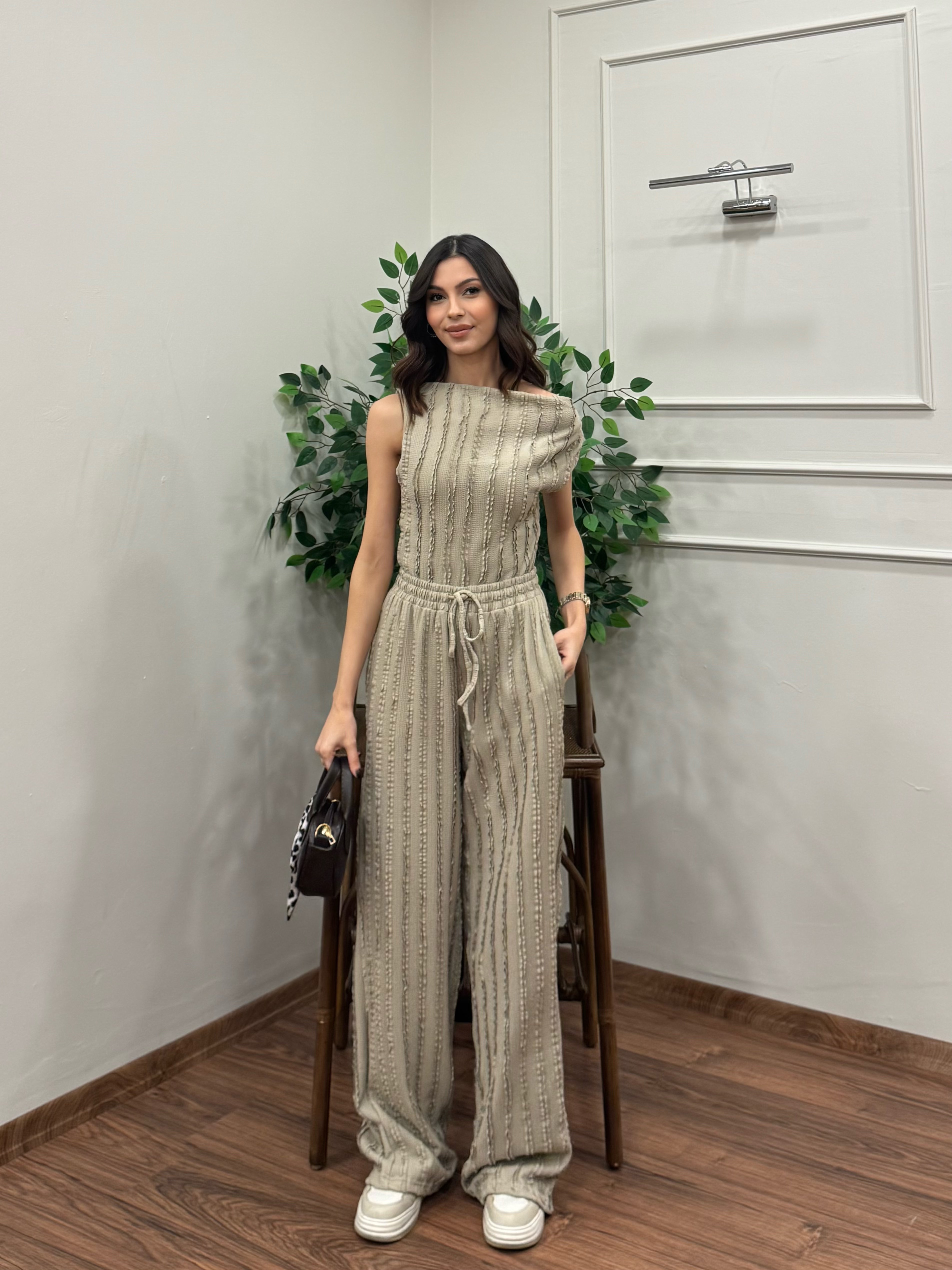 Lexi Krinkıl Vizon Takım