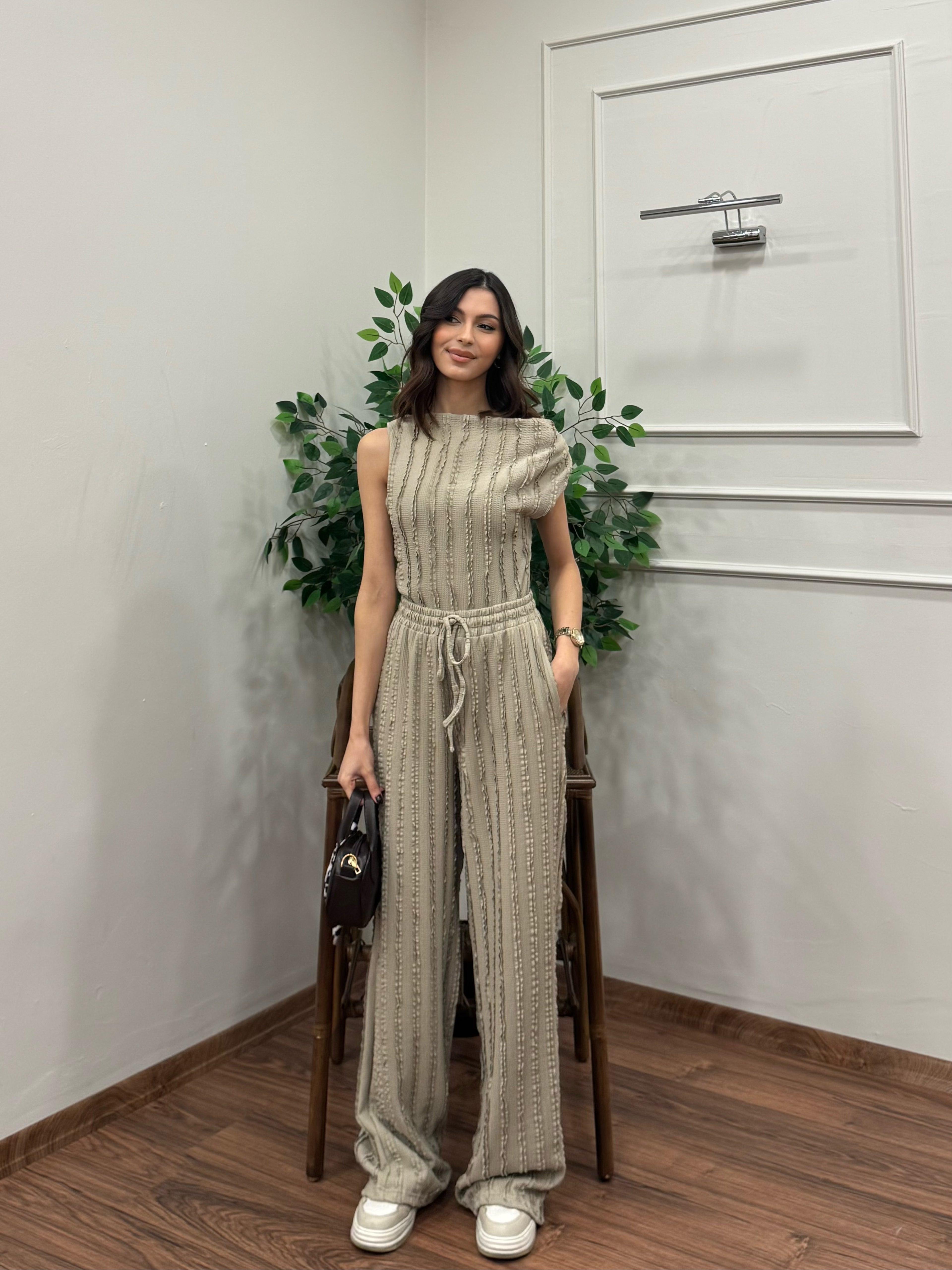 Lexi Krinkıl Vizon Takım