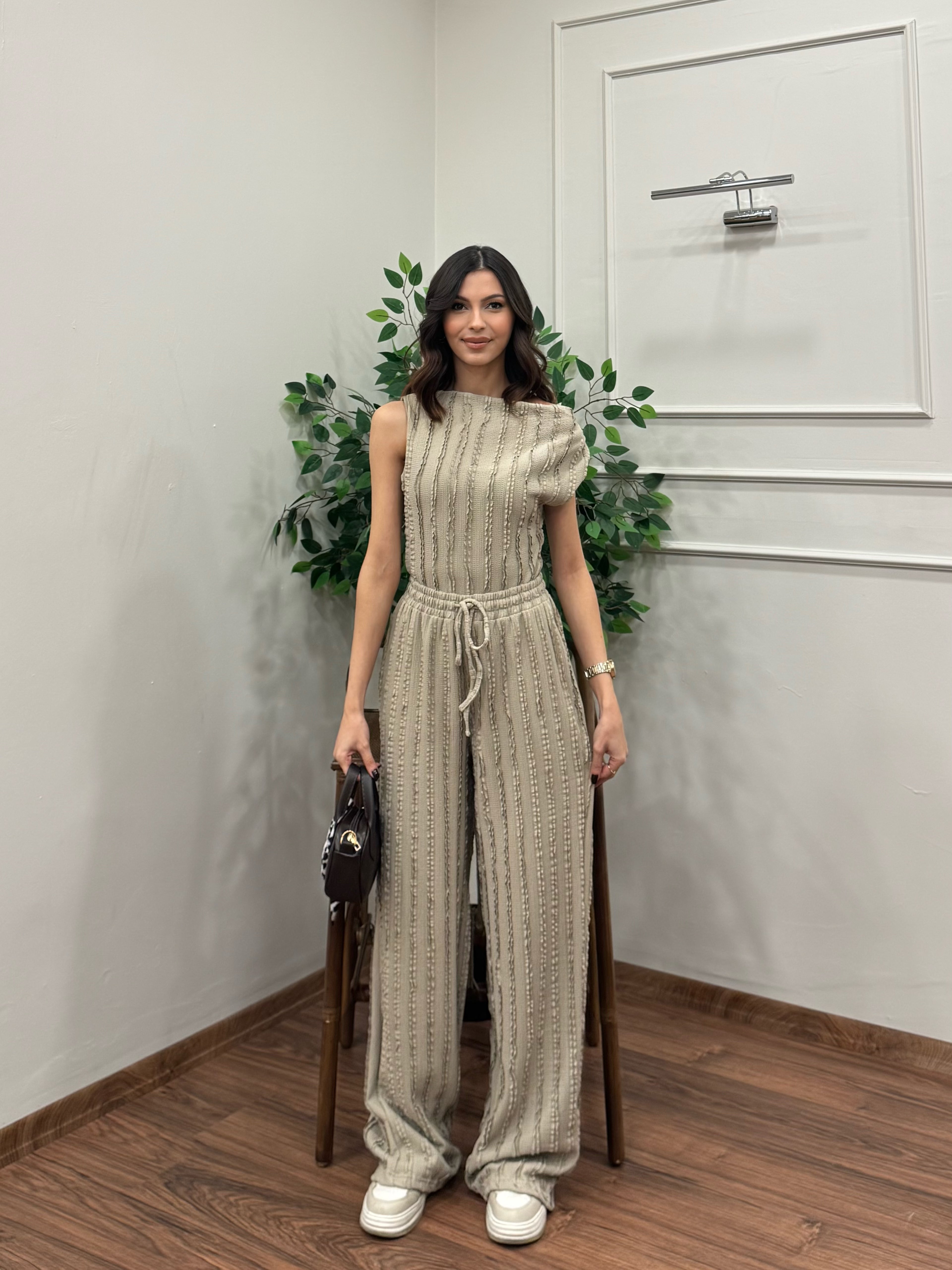Lexi Krinkıl Vizon Takım