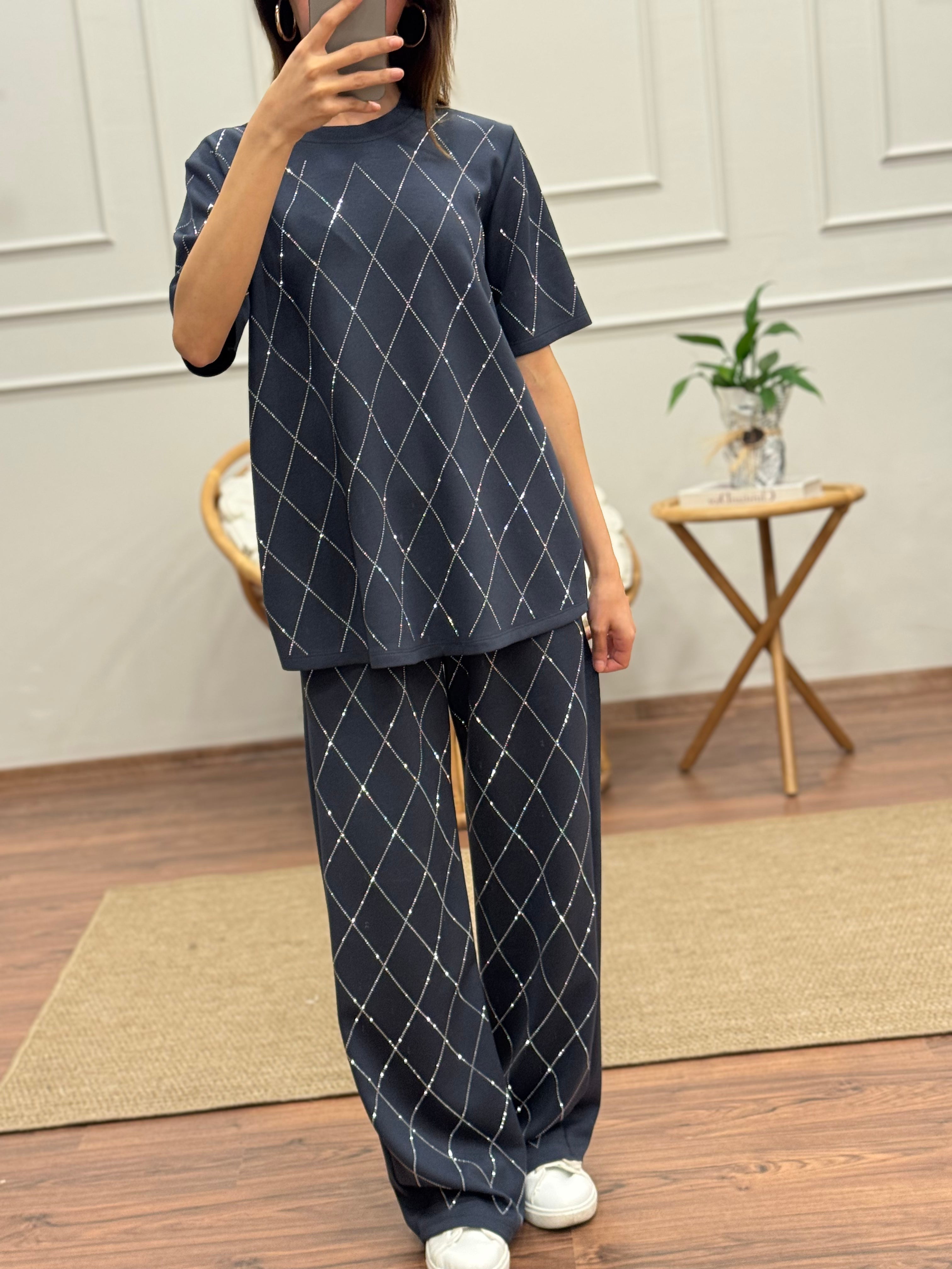 Oys Baklava Desen Taş Baskı Antrasit Bluz Pantolon Takım