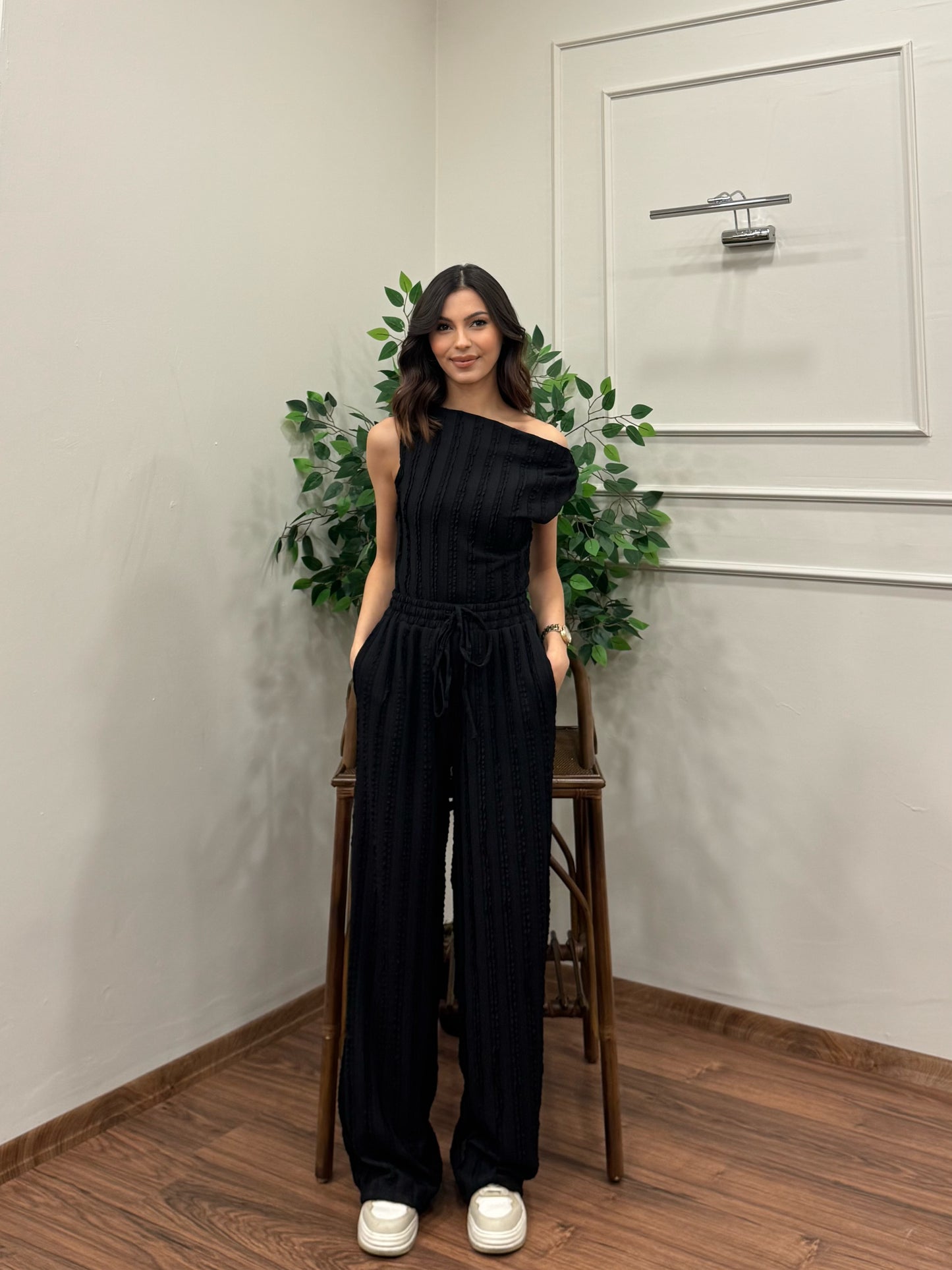 Lexi Krinkıl Siyah Takım