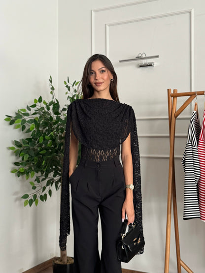 Rue Pelerinli Dantel Siyah Bodysuit Bluz