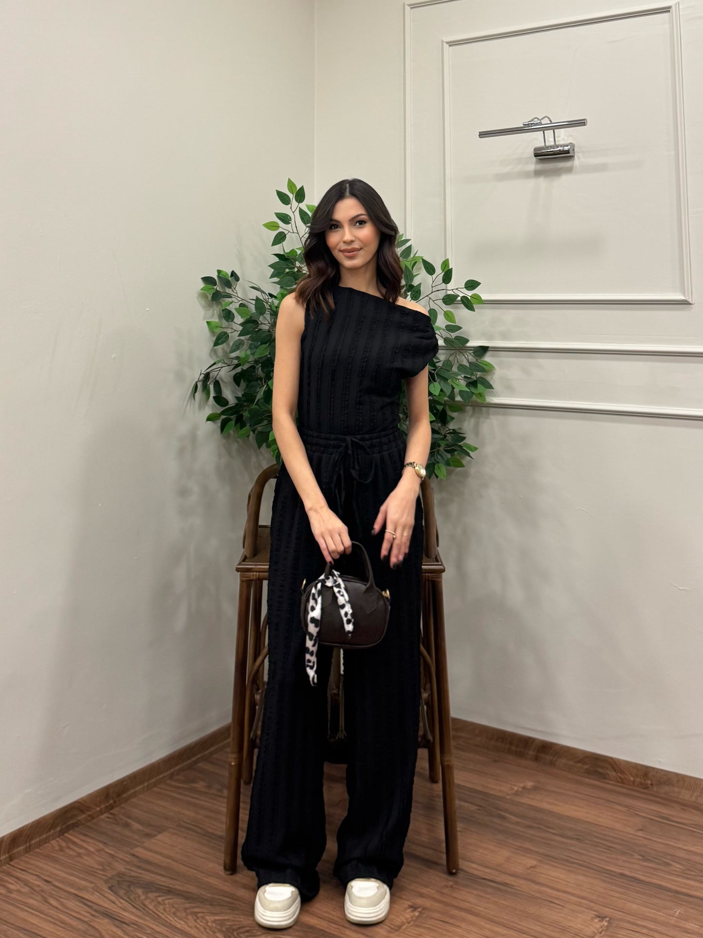 Lexi Krinkıl Siyah Takım