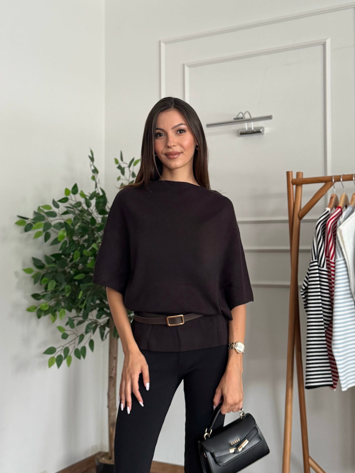 Hilda Kemerli Triko Kahverengi Bluz
