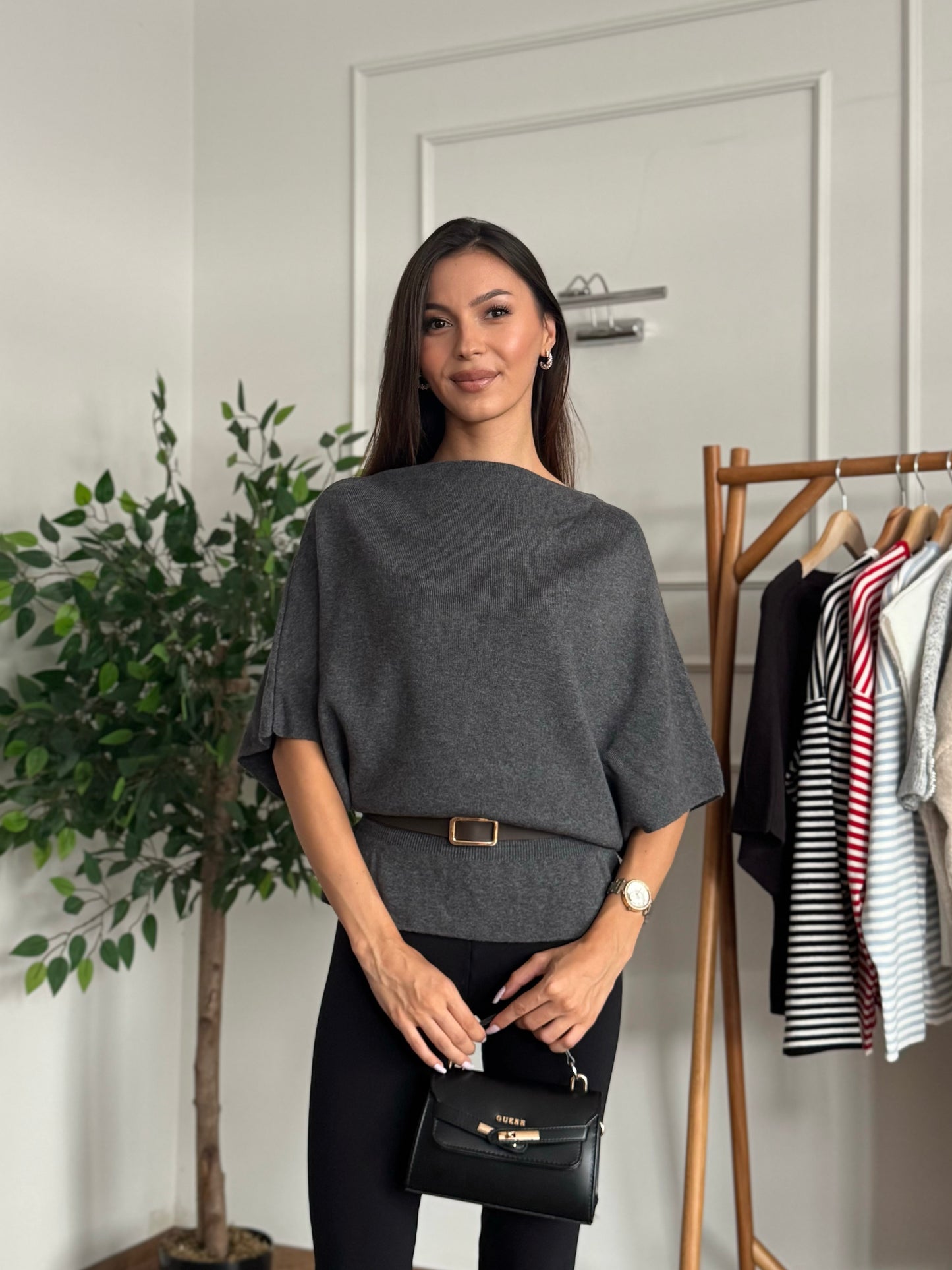 Hilda Kemerli Triko Gri Bluz