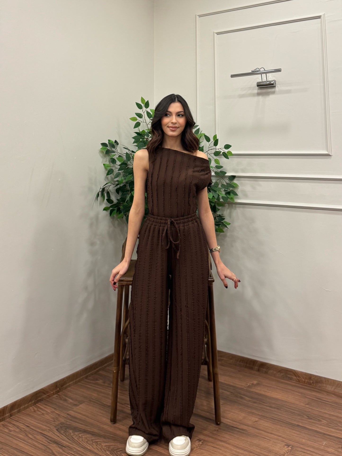 Lexi Krinkıl Kahverengi Takım