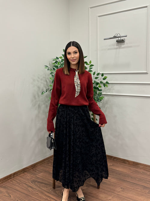 Zena Çiçek İşlemeli Astarlı Siyah Etek