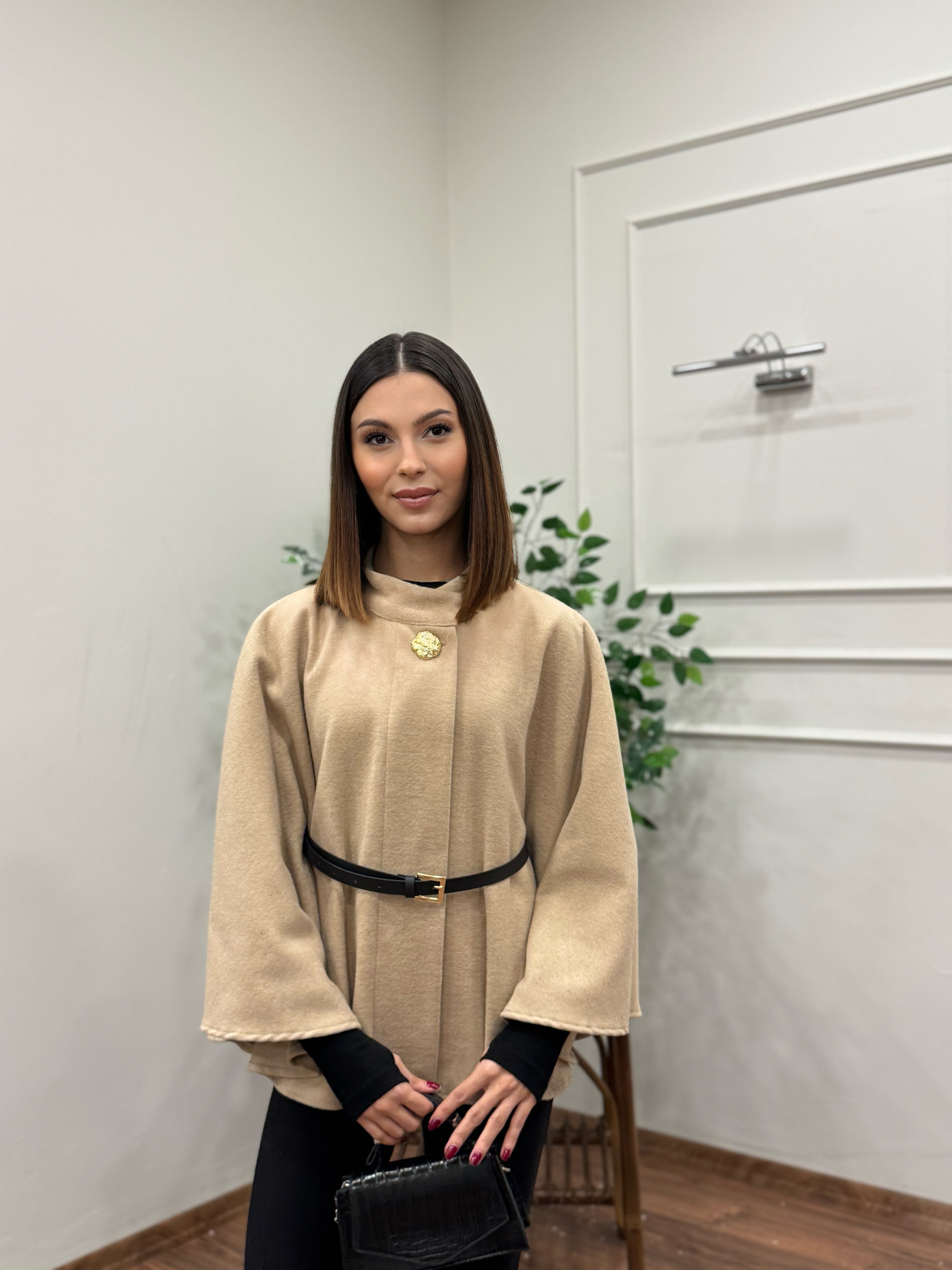 Liya Kemerli Kaşe Bej Panço