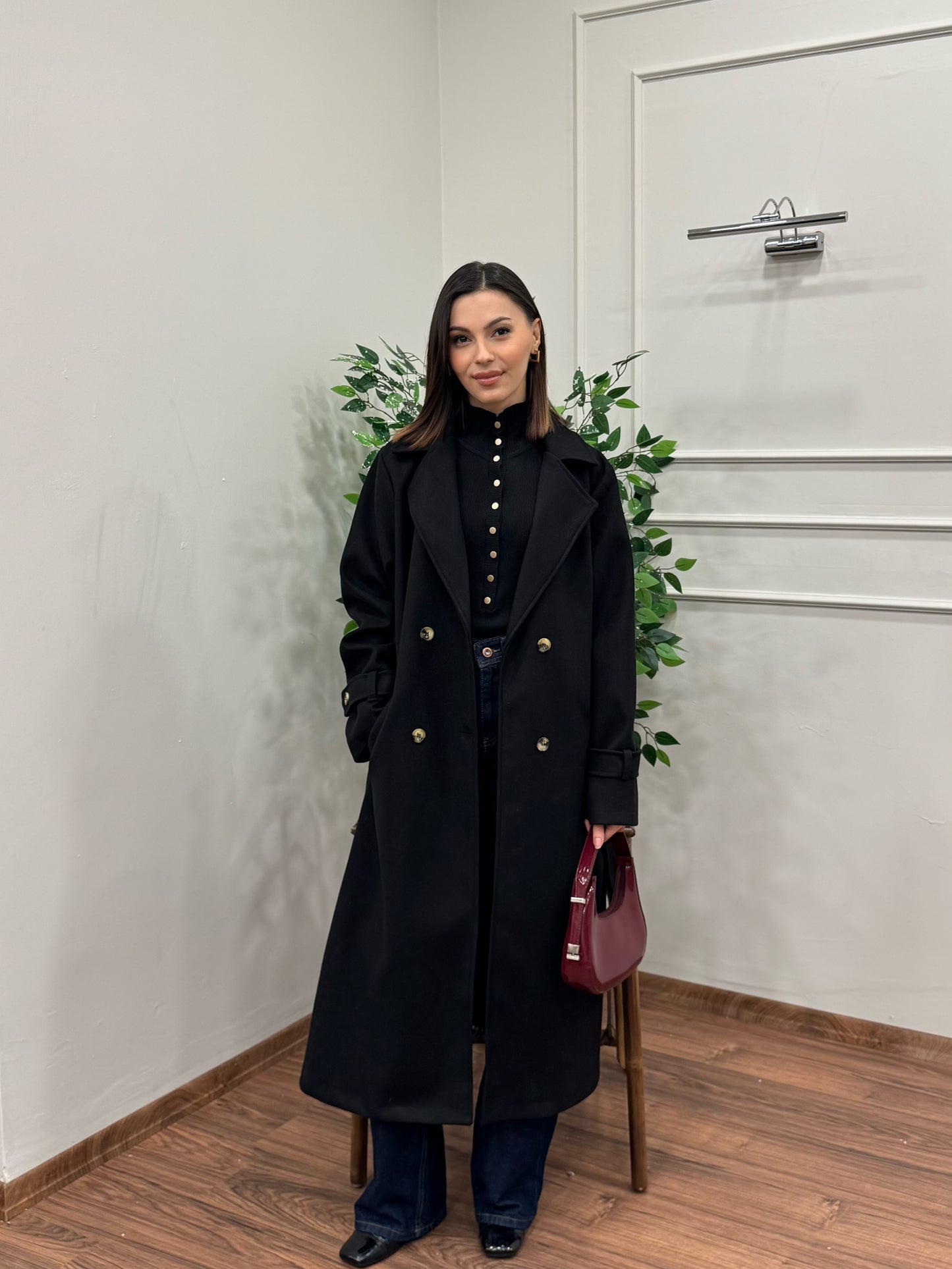 Merlin Astarlı Siyah Kaşe Kaban