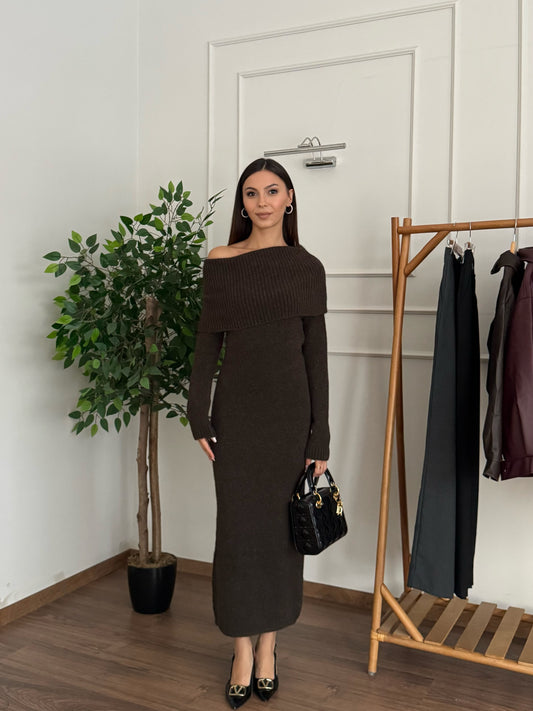 Elodi Kayık Yaka Triko Kahverengi Elbise