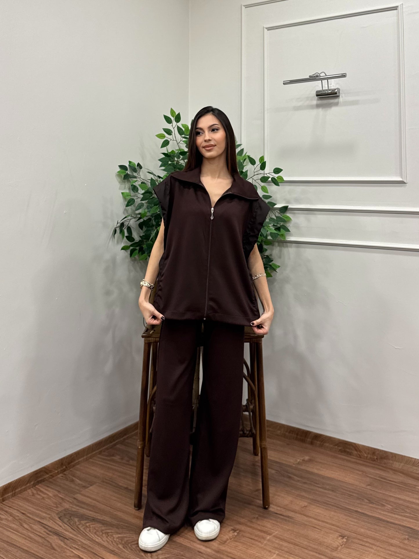 Nora Paraşüt Kumaş Detay Kahverengi Takım