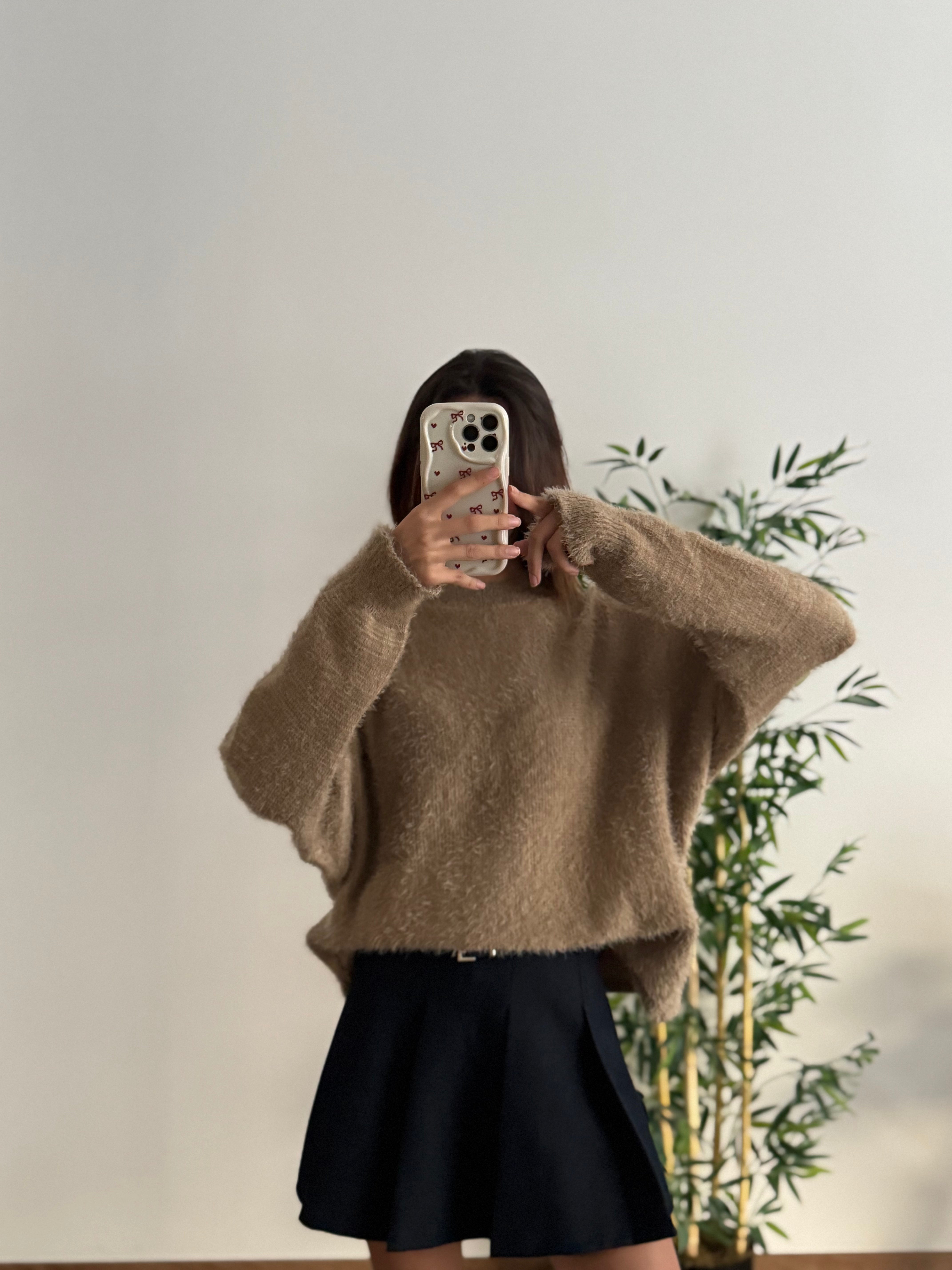 Sakallı Yarasa Kol Sütlü Kahve Kazak