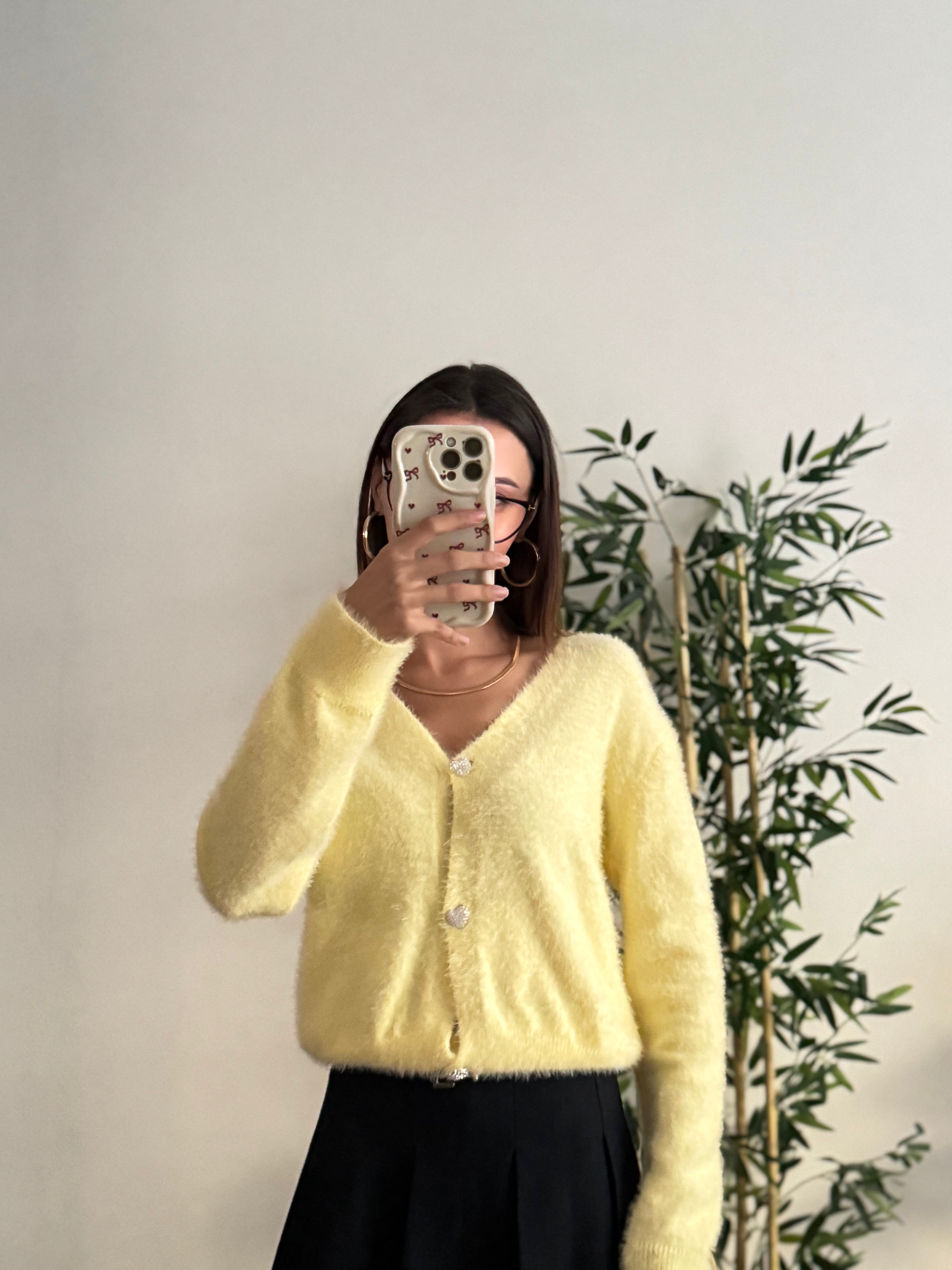 Taşlı Kalp Detay Düğmeli Bebe Sarısı Hırka