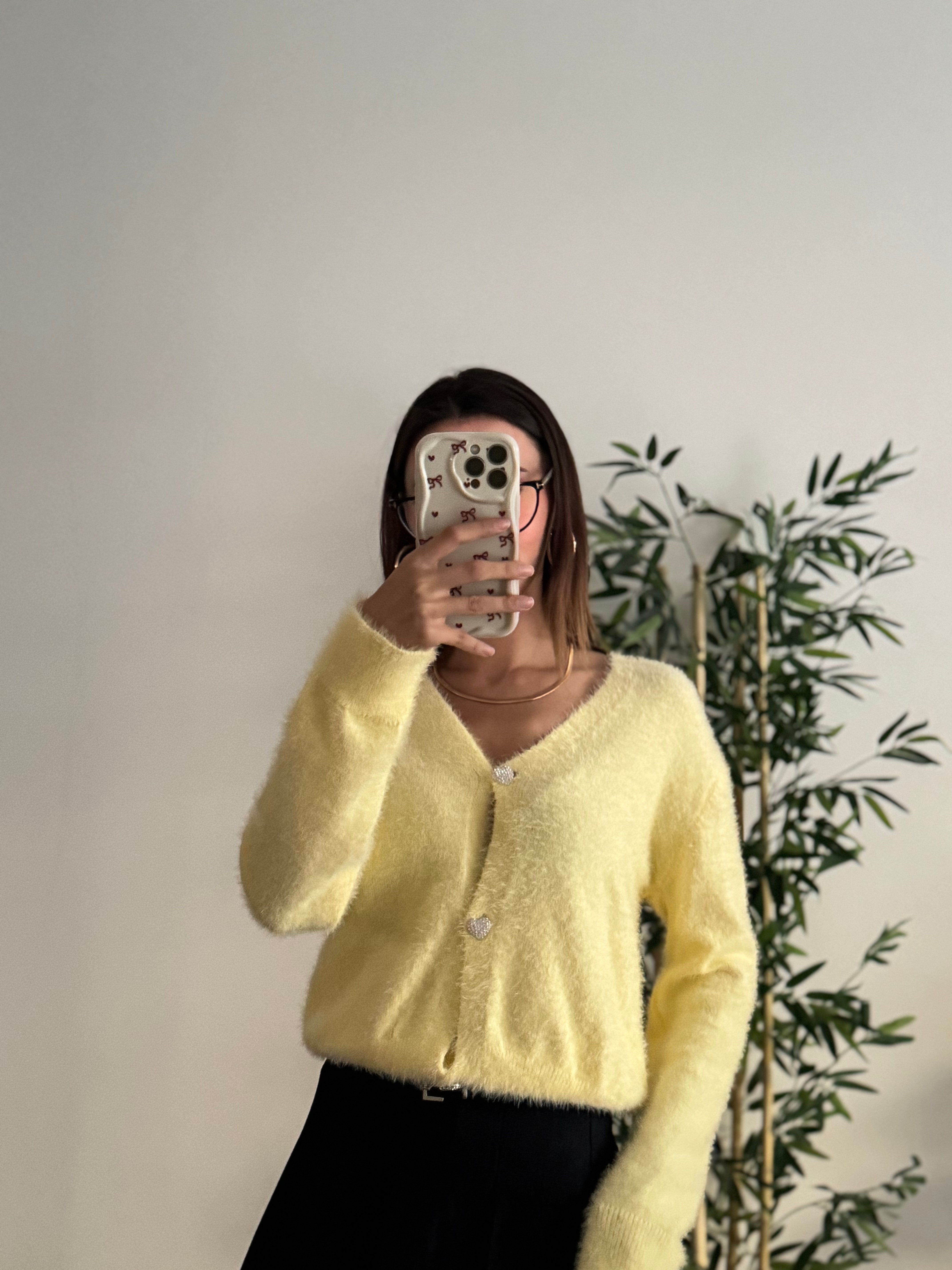 Taşlı Kalp Detay Düğmeli Bebe Sarısı Hırka