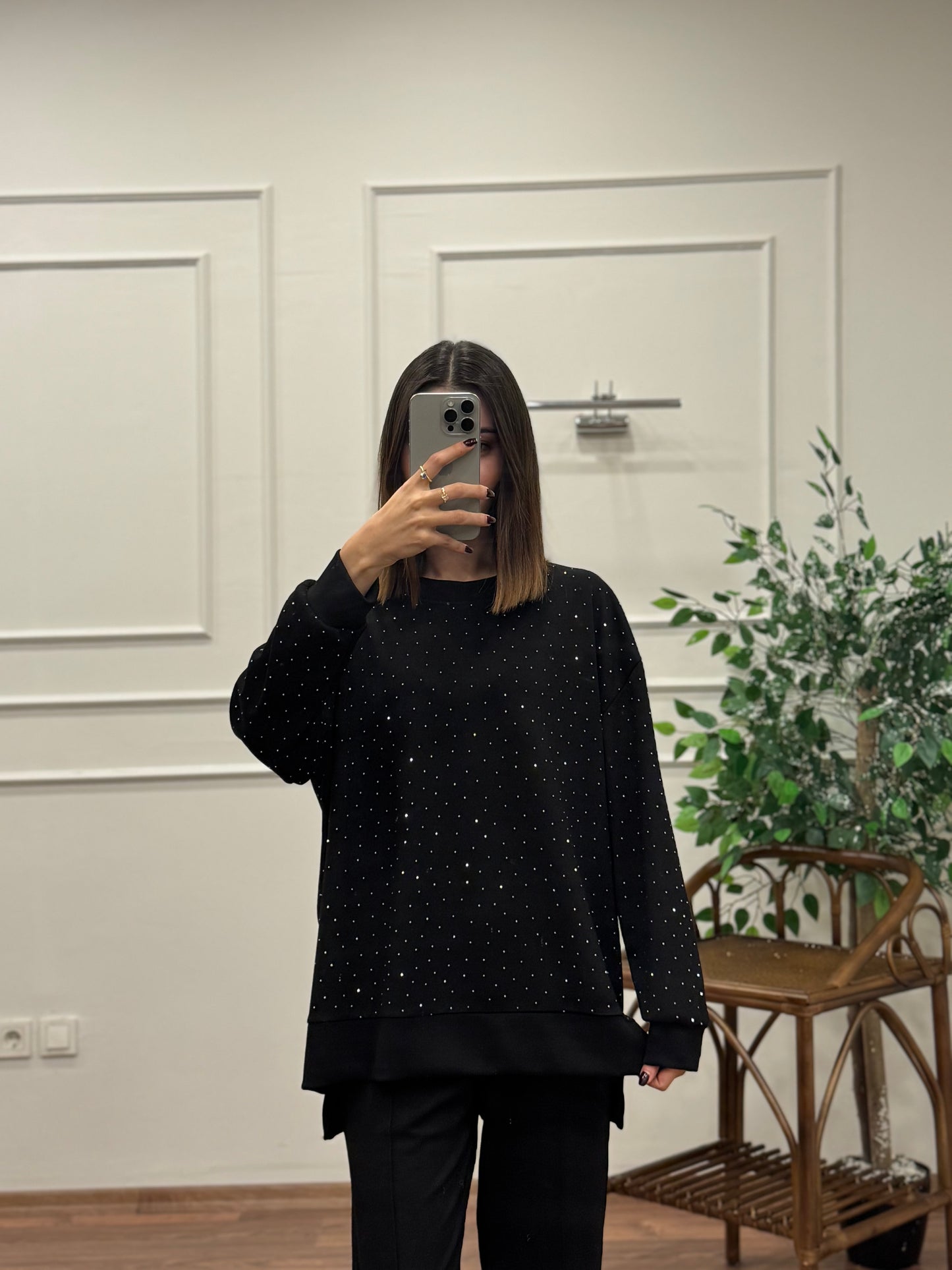 Luna Taş Baskı Siyah Bluz