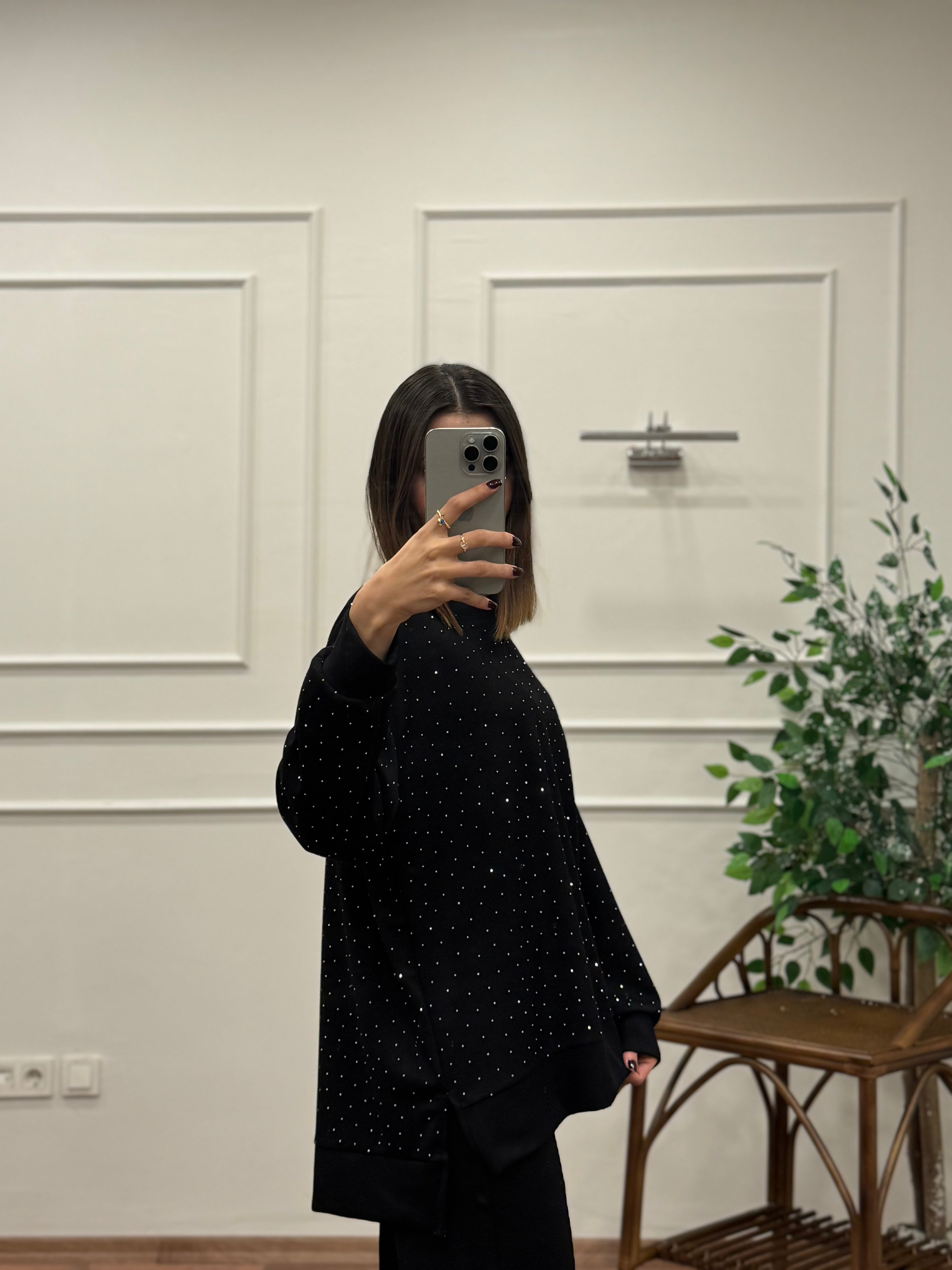 Luna Taş Baskı Siyah Bluz