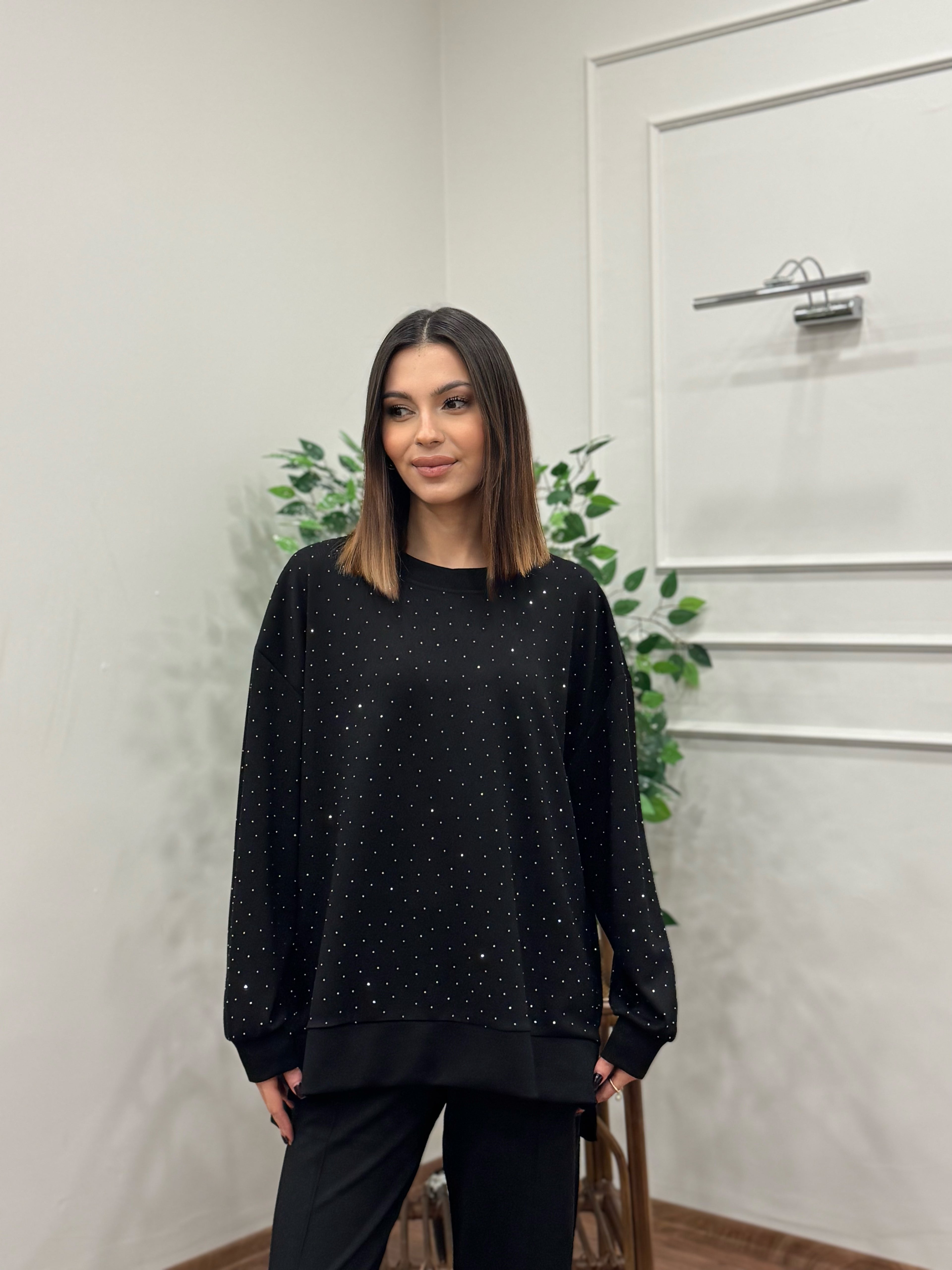 Luna Taş Baskı Siyah Bluz