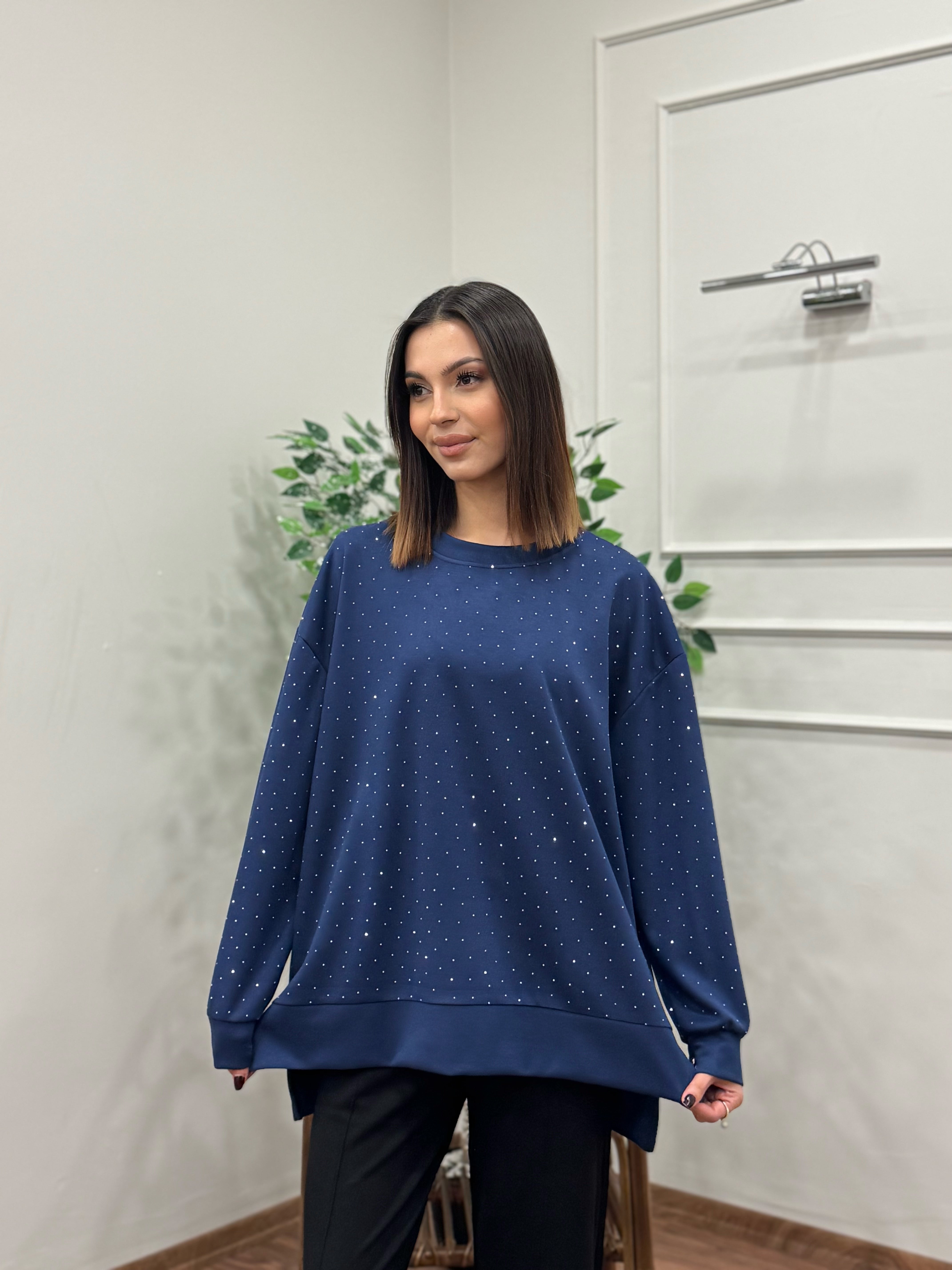 Luna Taş Baskı Lacivert Bluz