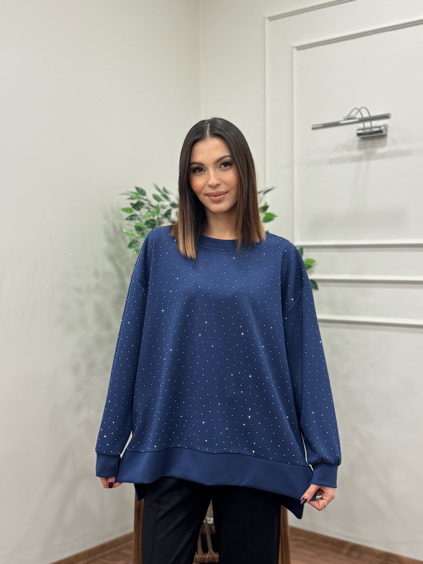 Luna Taş Baskı Lacivert Bluz