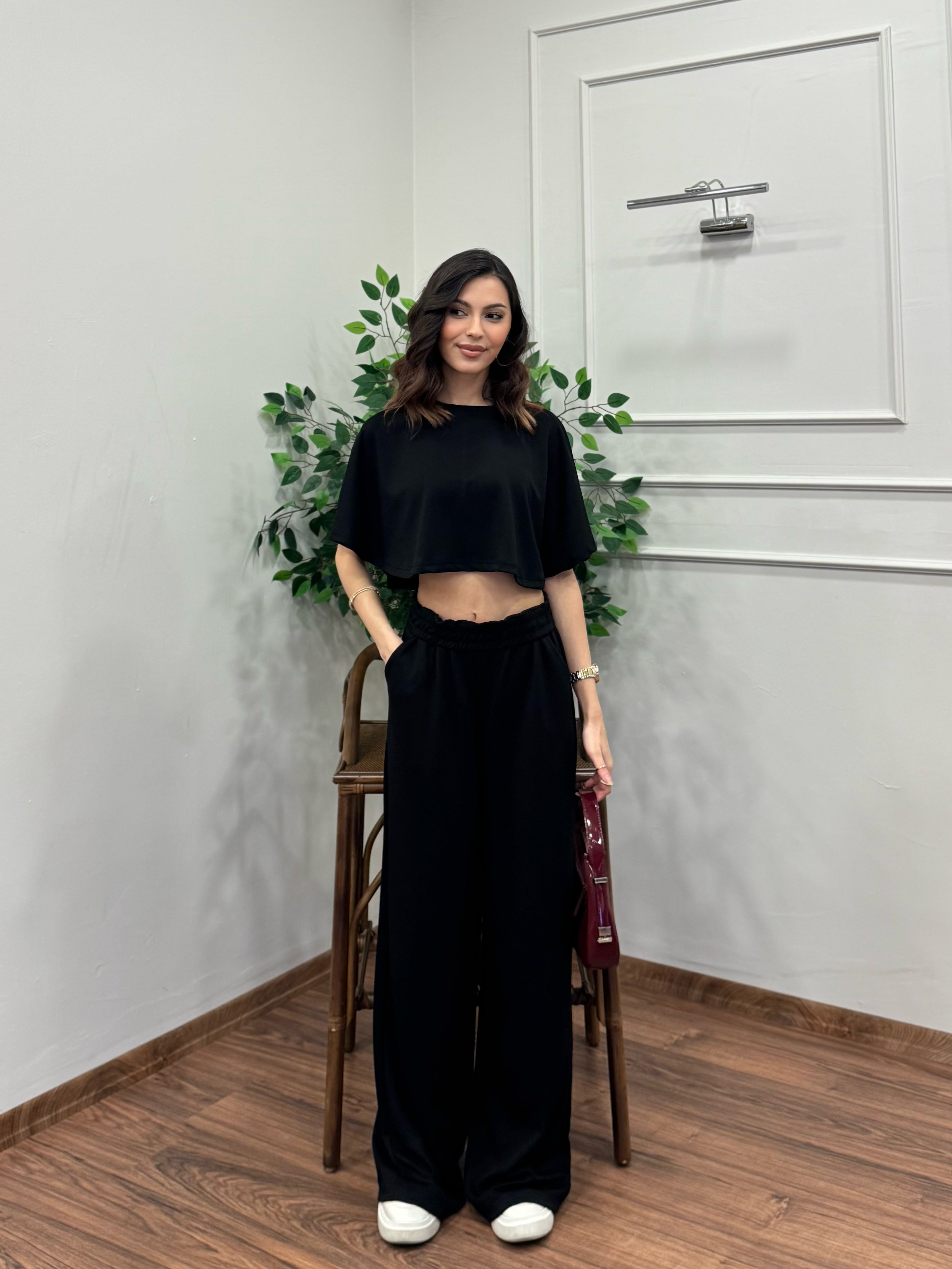 Leva Modal Crop Siyah Takım