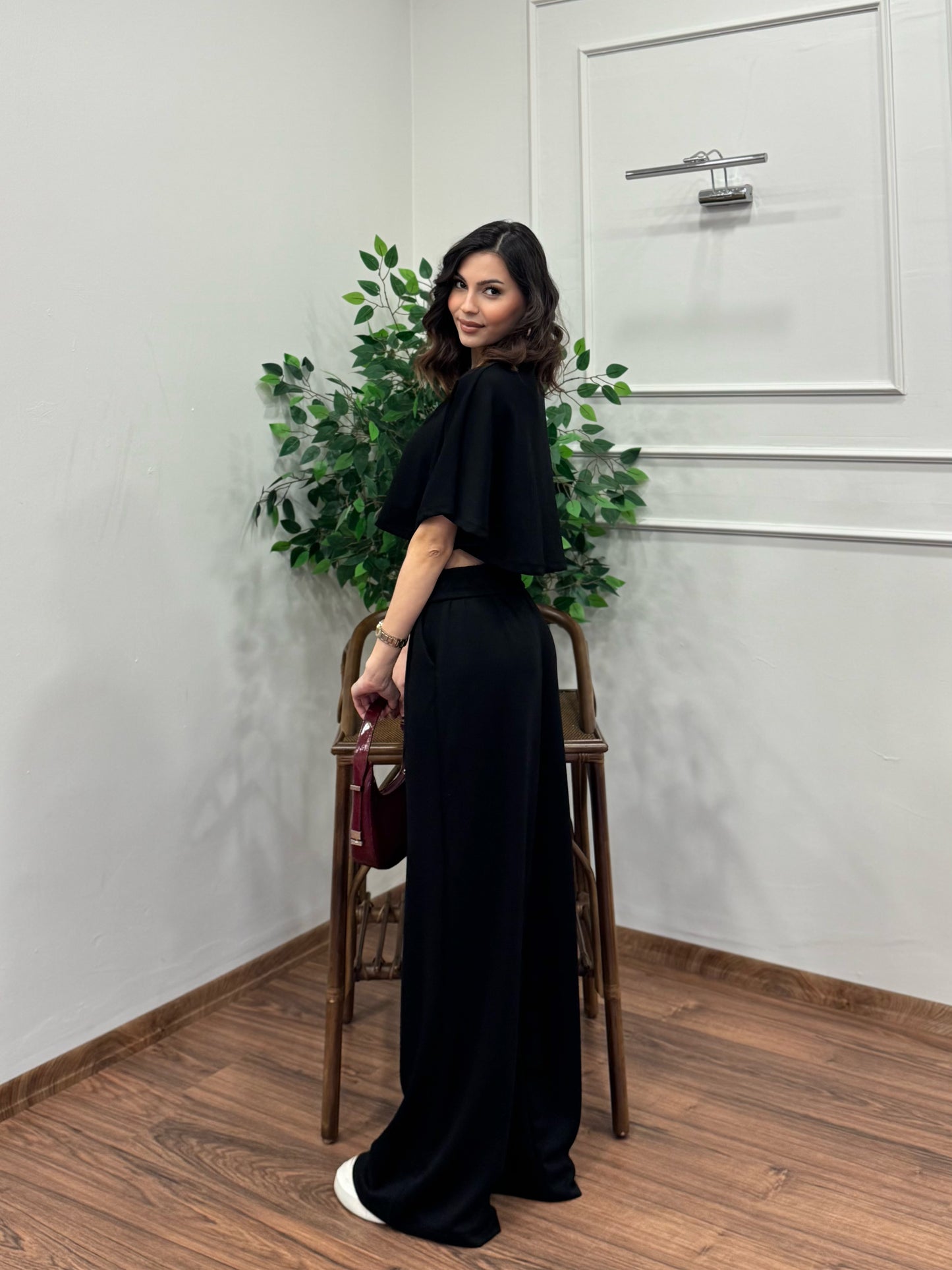 Leva Modal Crop Siyah Takım